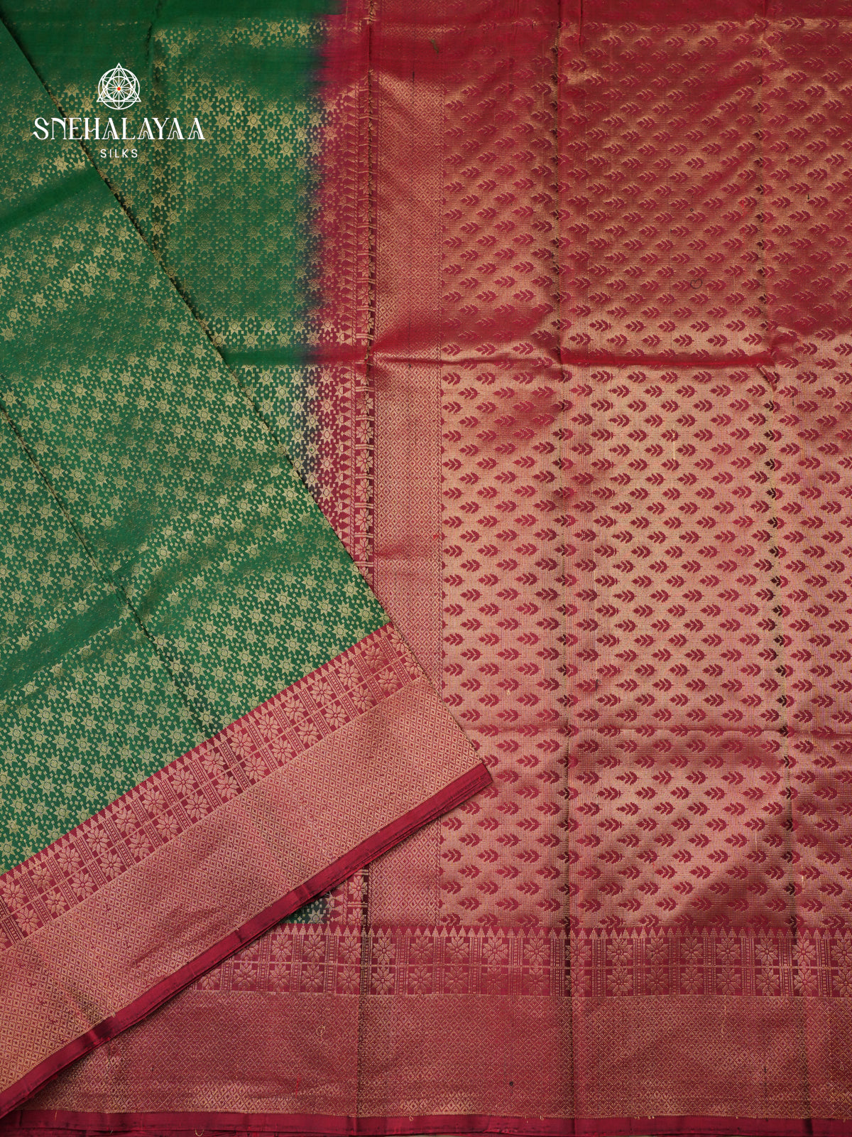Bottle Green Kanjivaram Silk Saree