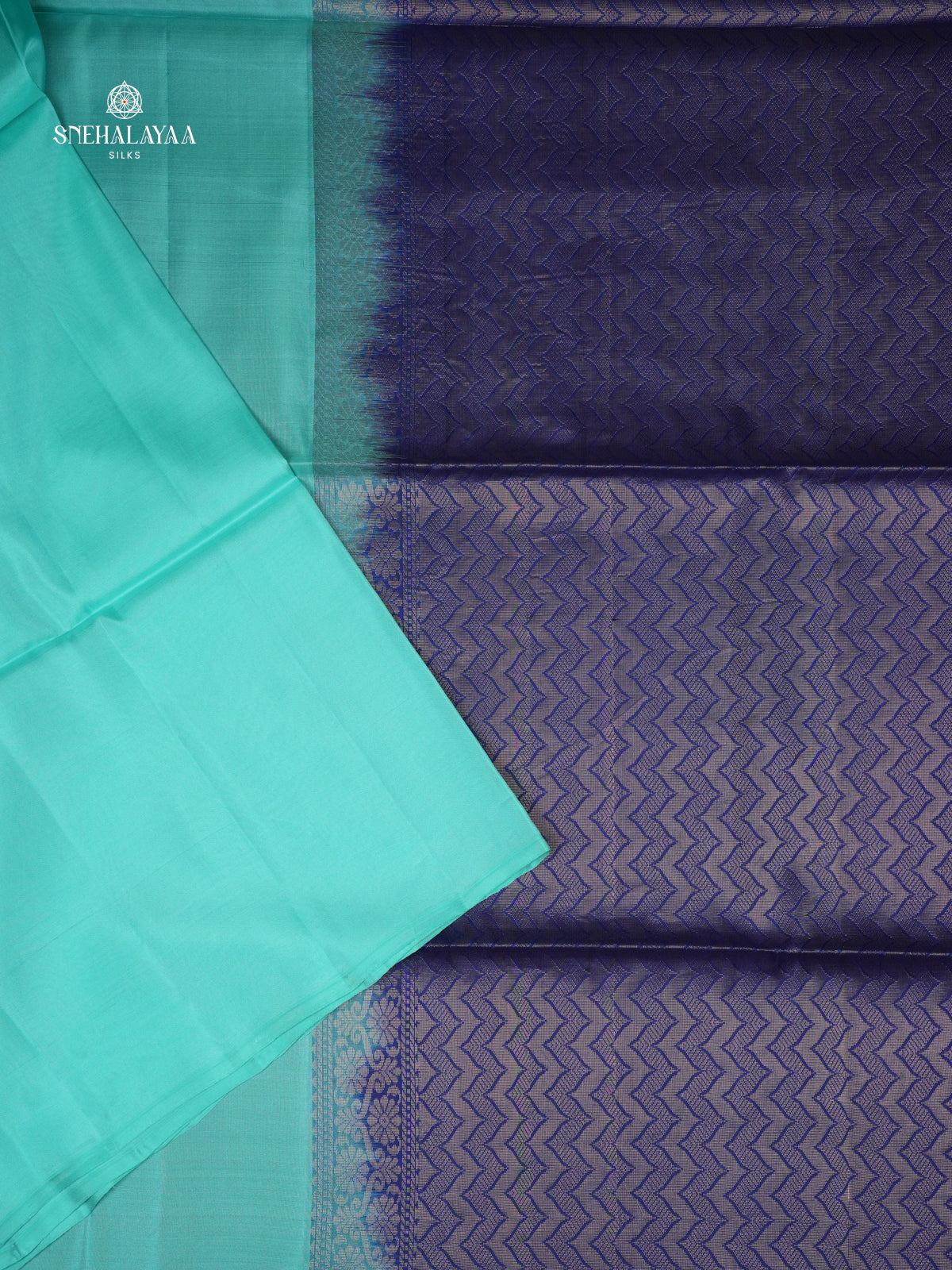 Blue Borderless Kanjivaram Soft Silk Saree