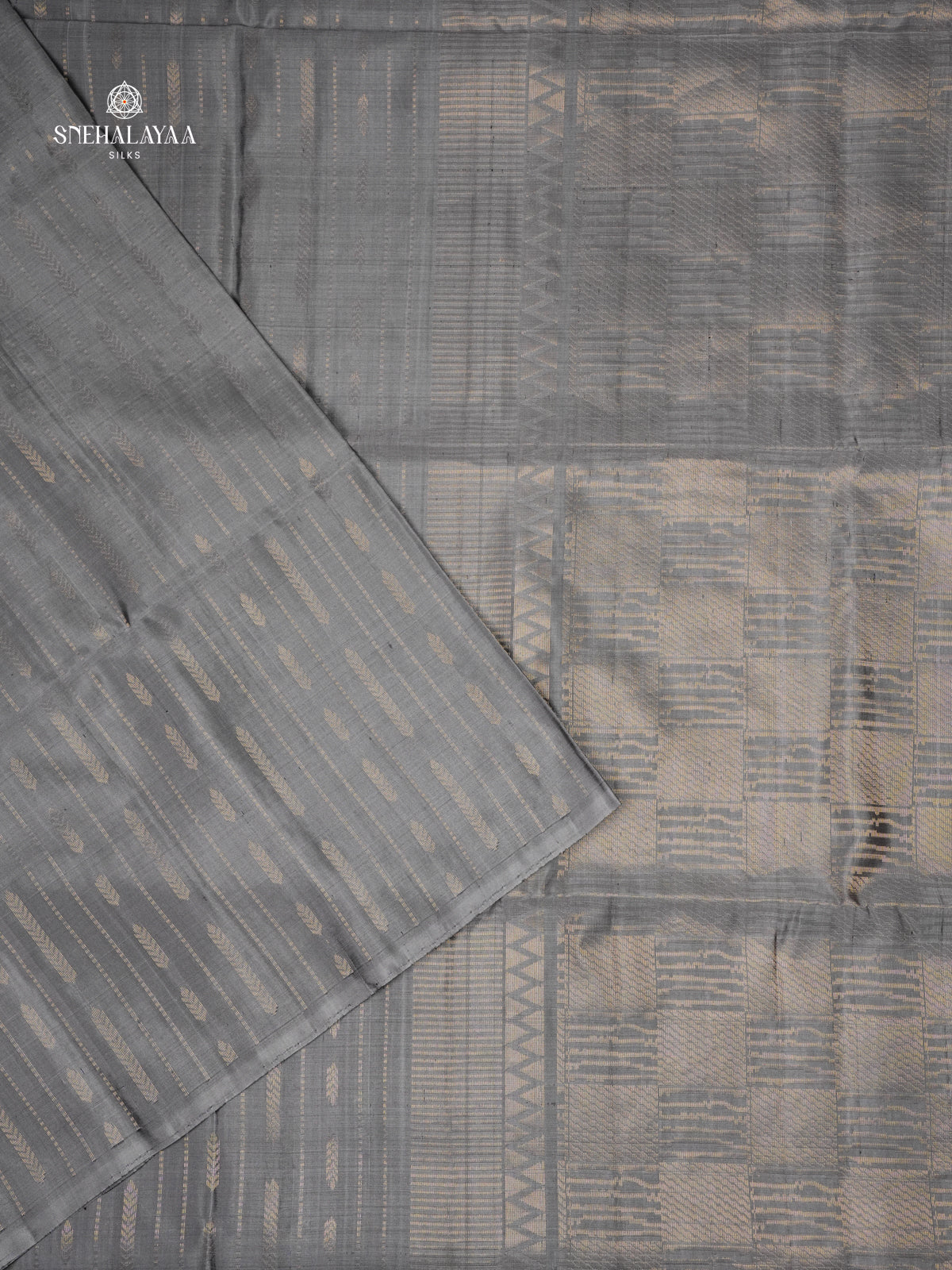 Grey Borderless Kanjivaram Soft Silk Saree