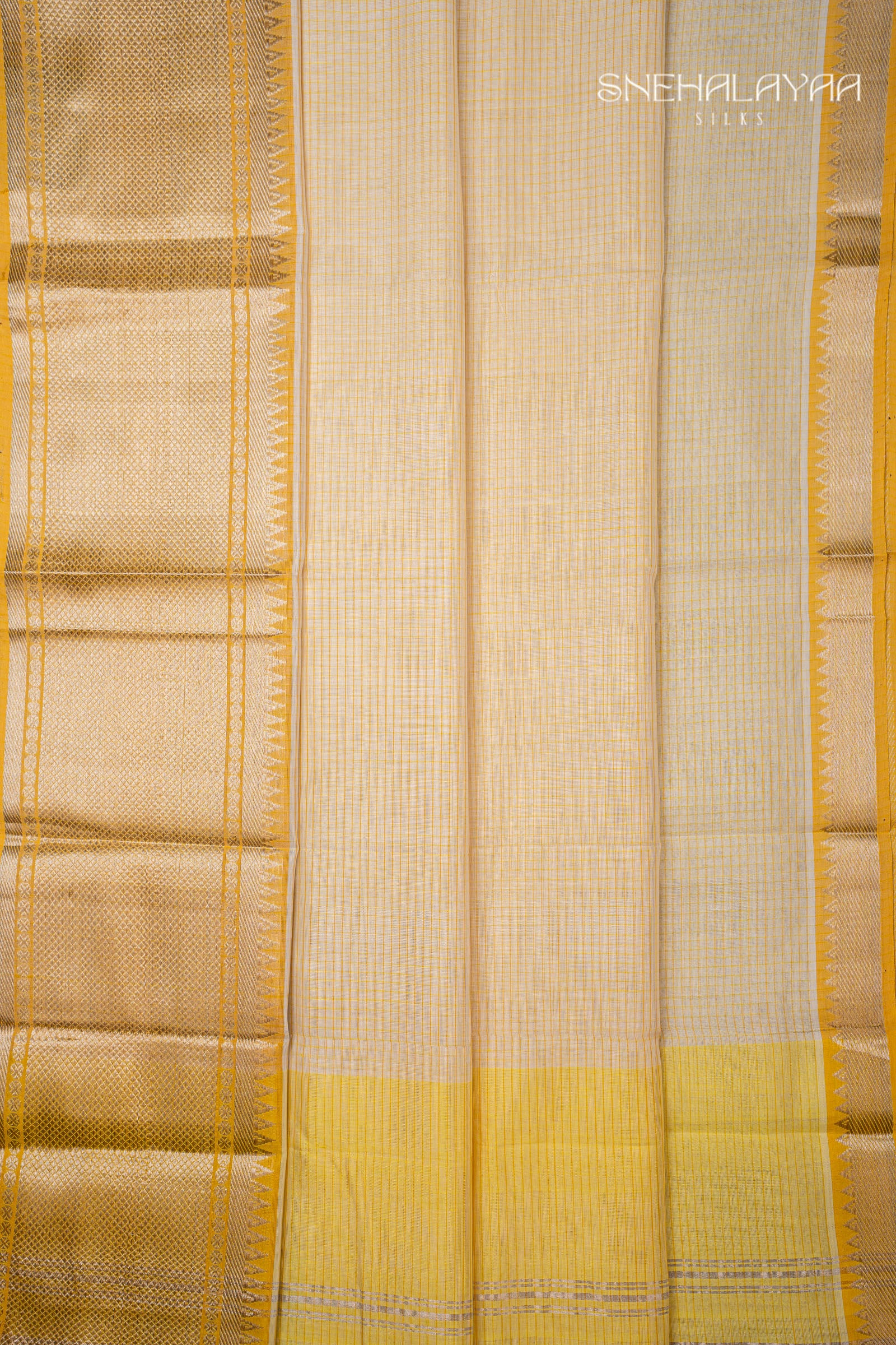 Off White Mangalgiri Silk Saree