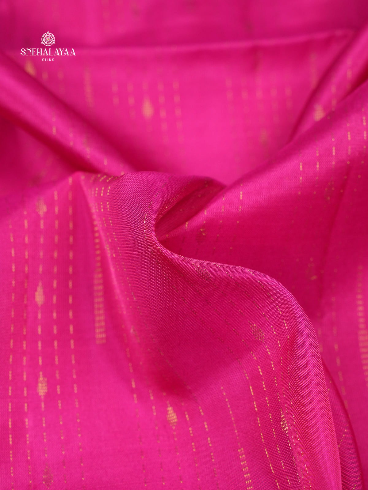 Rani Pink Borderless Kanjivaram Soft Silk Saree