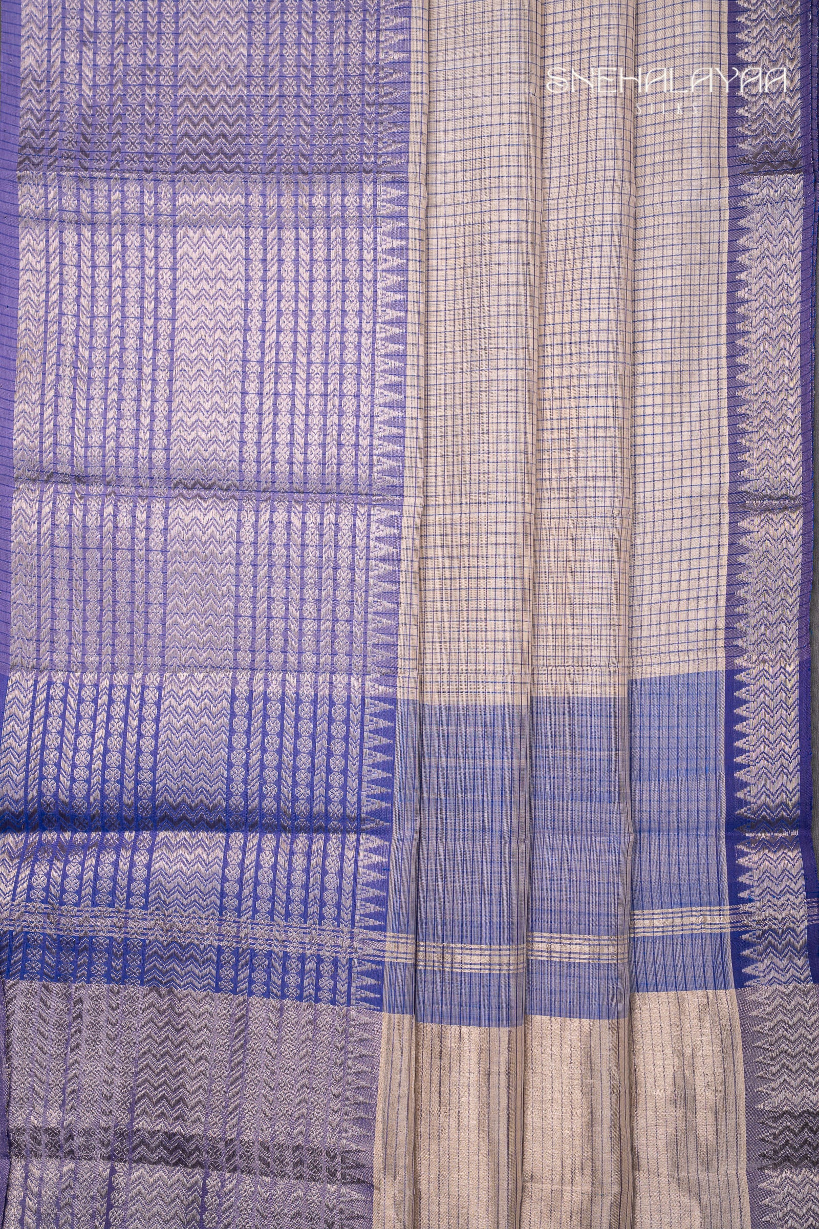 Off White Mangalgiri Silk Saree