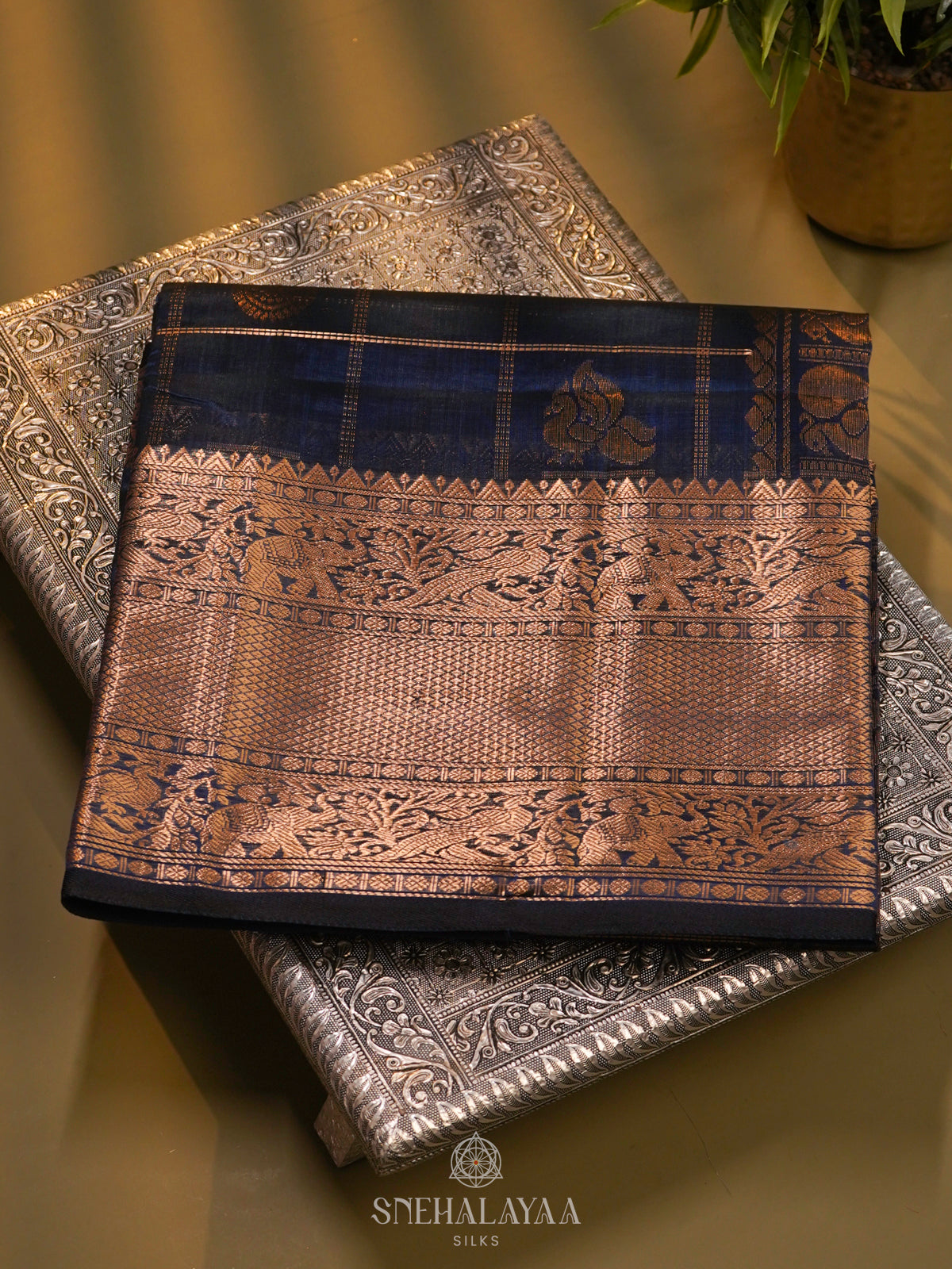 Blue Managalagiri Kuppadam Silk Saree
