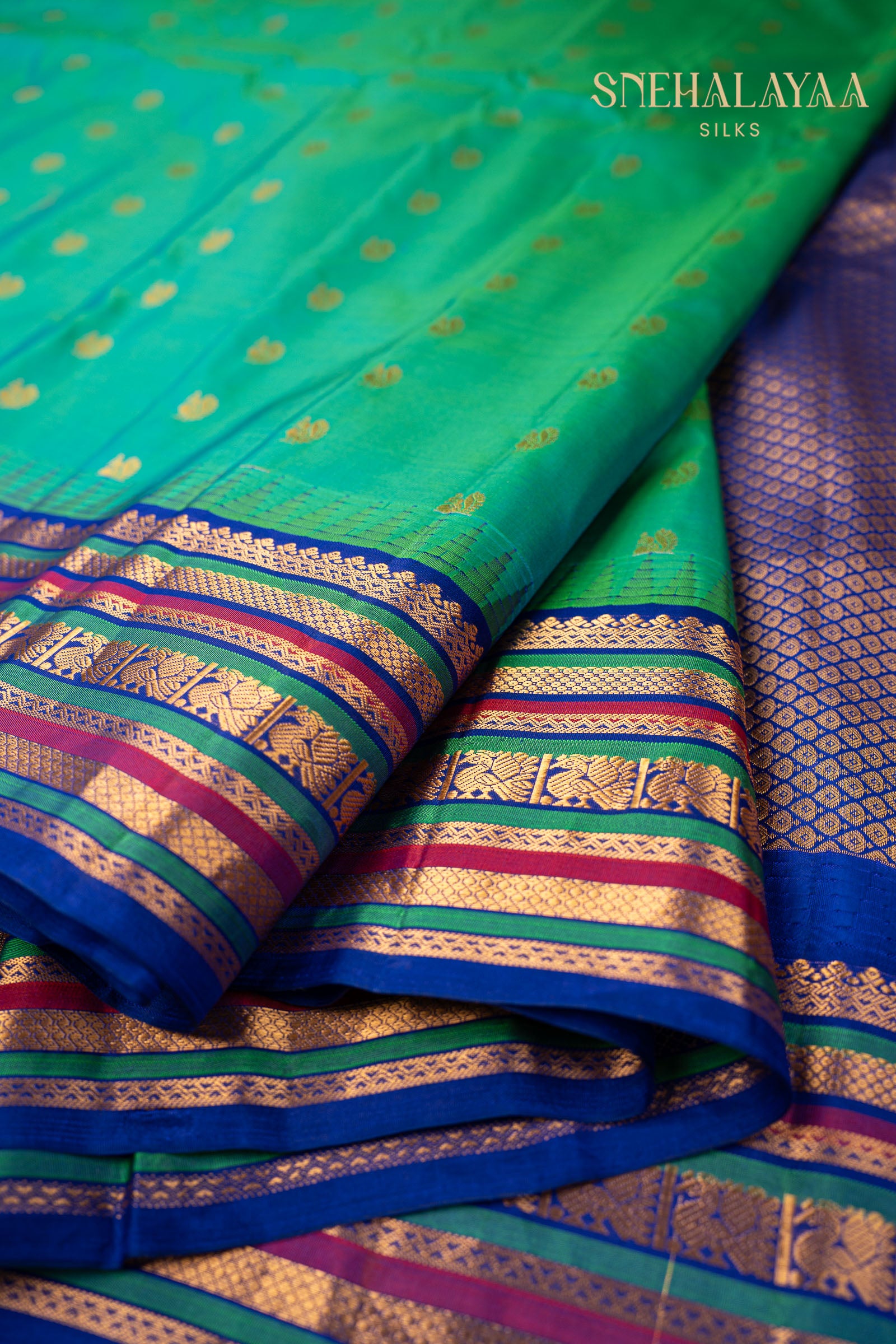 Peacock Green Gadwal Silk Saree