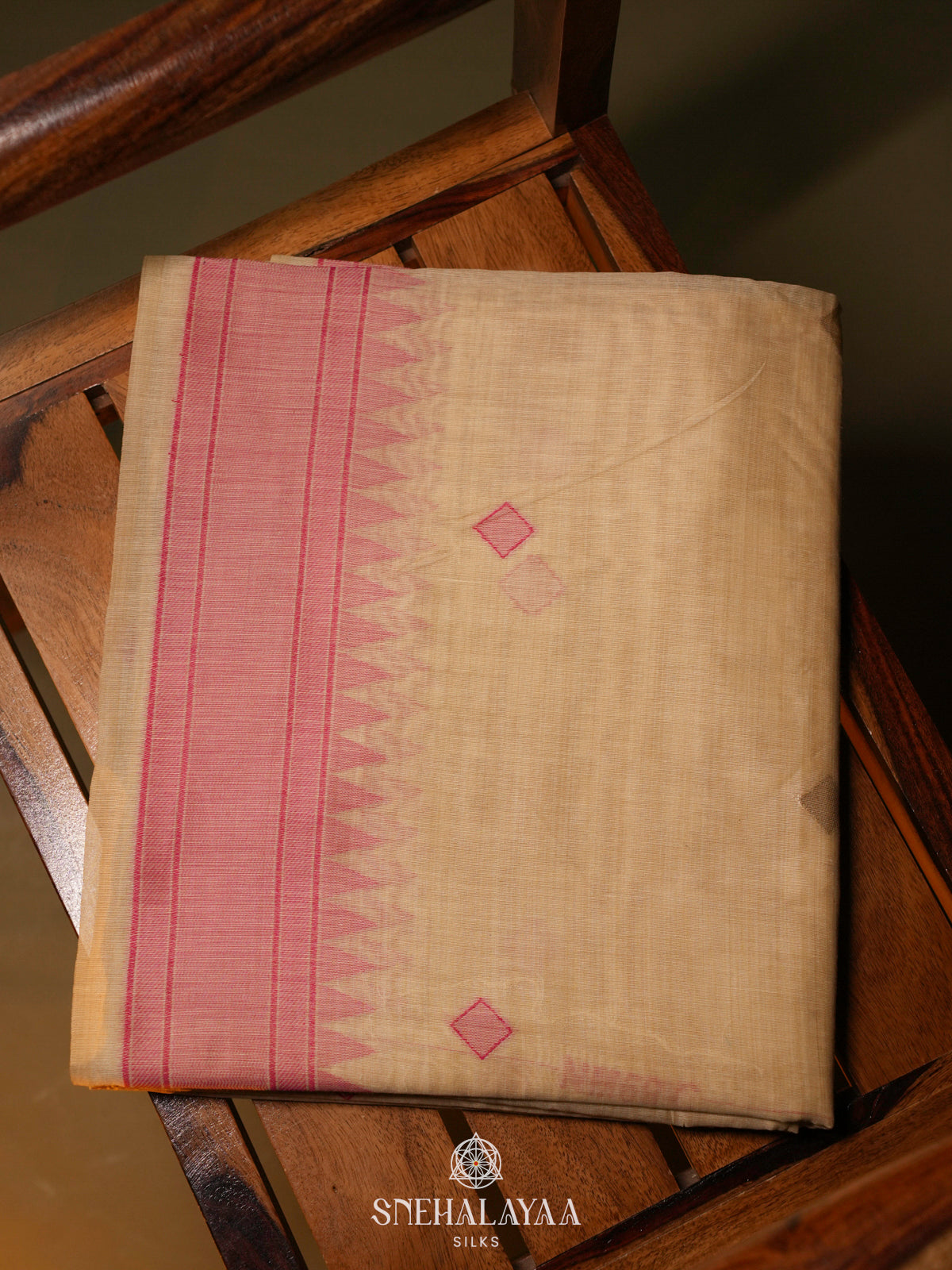 Cream Munga Cotton Saree