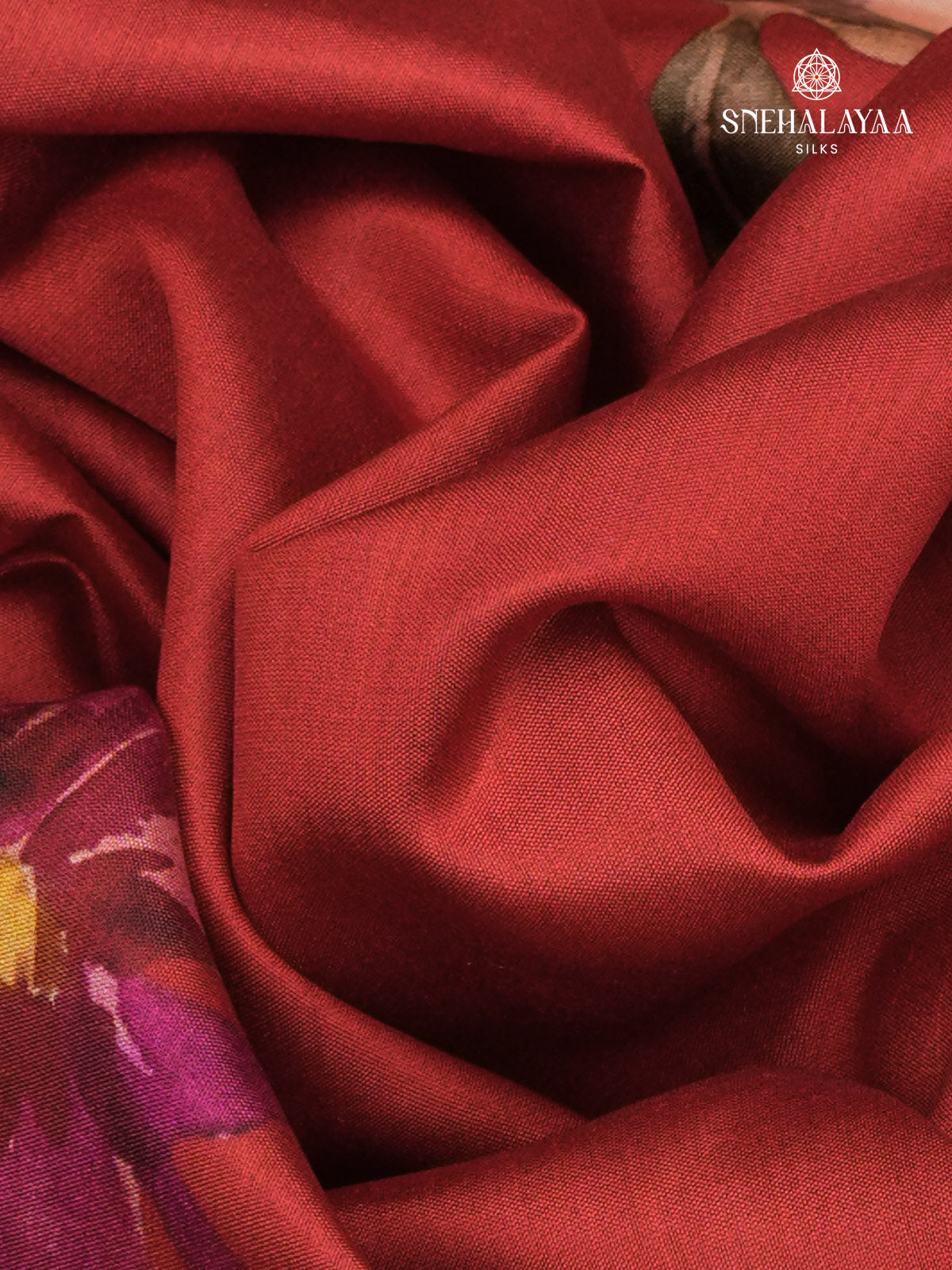 Red Chiniya Silk Saree