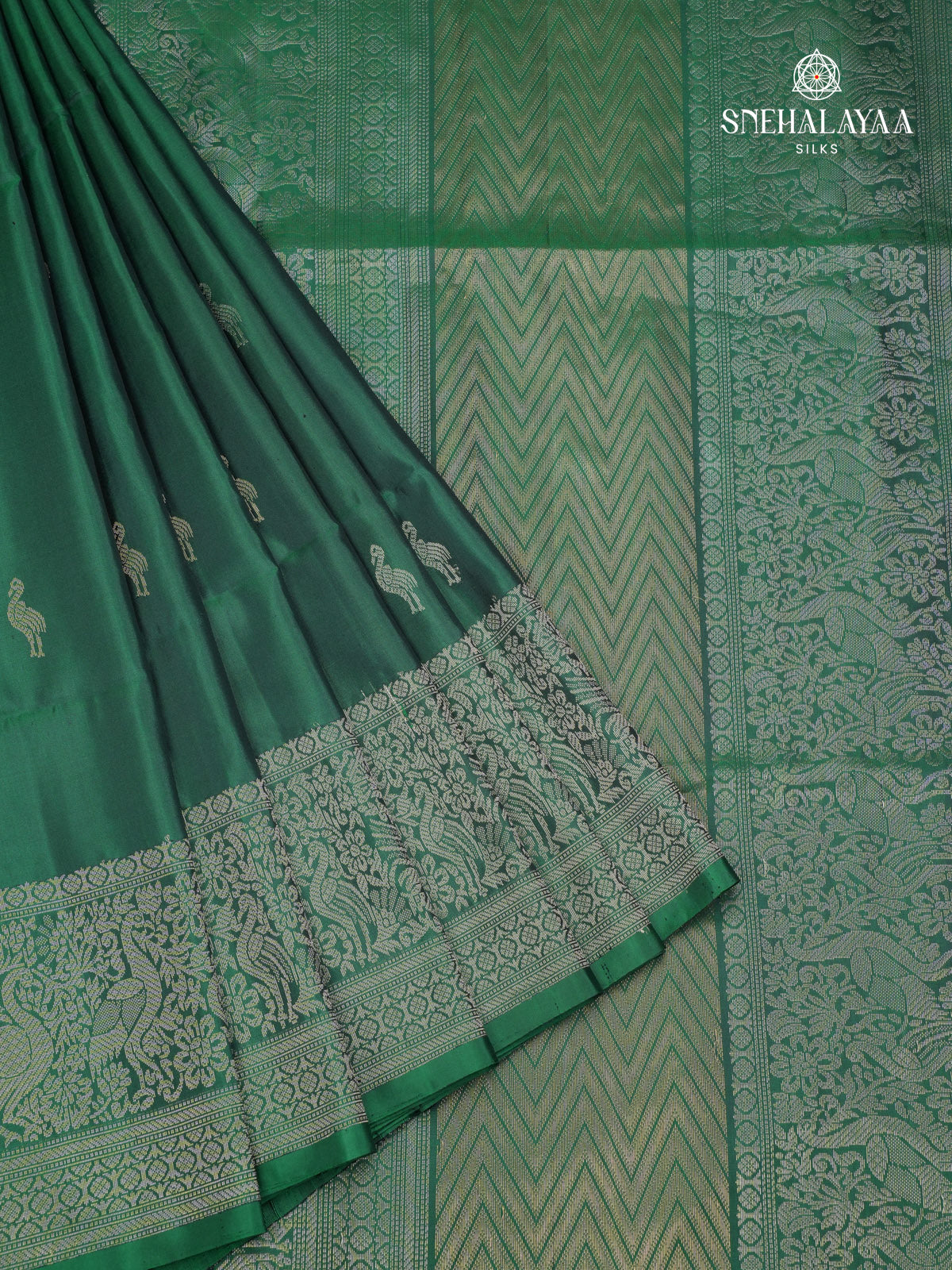 Bottle Green Kanjivaram Soft Silk Saree