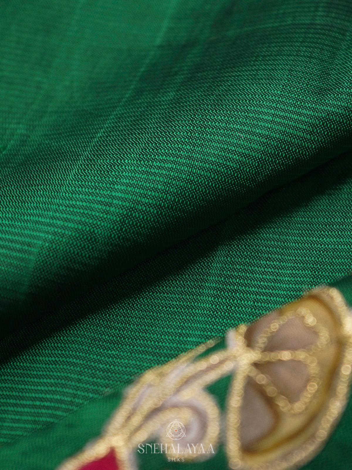 Green Mangalagiri Silk Embroidery Saree