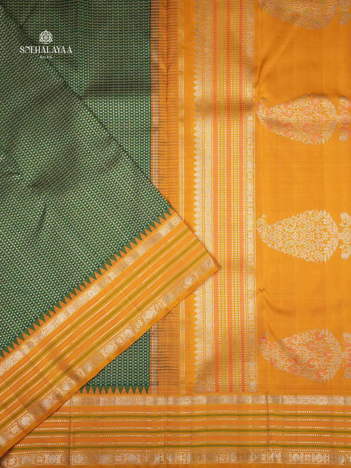 Bottle Green Kanjivaram Silk Saree