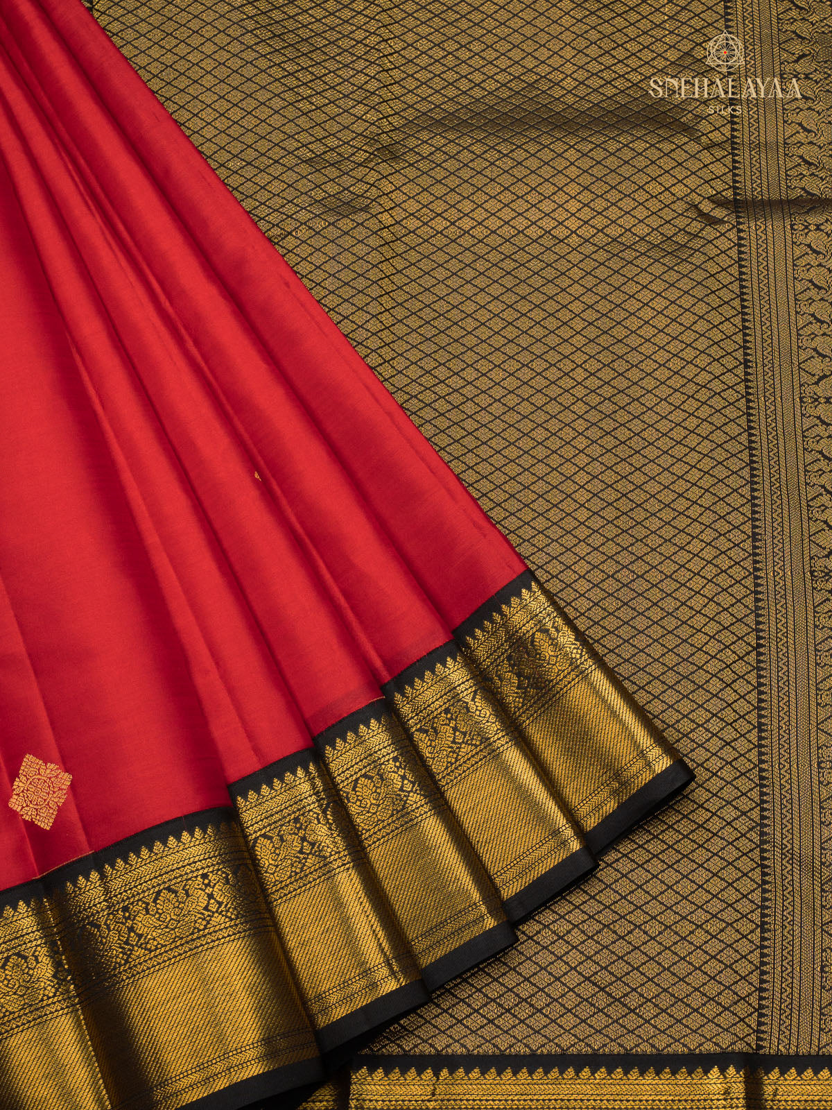 Red Korvai Kanjivaram Silk Saree