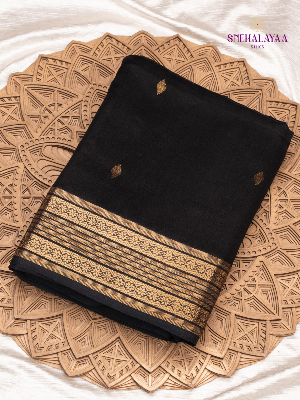 Black Maheshwari Silk Cotton Saree