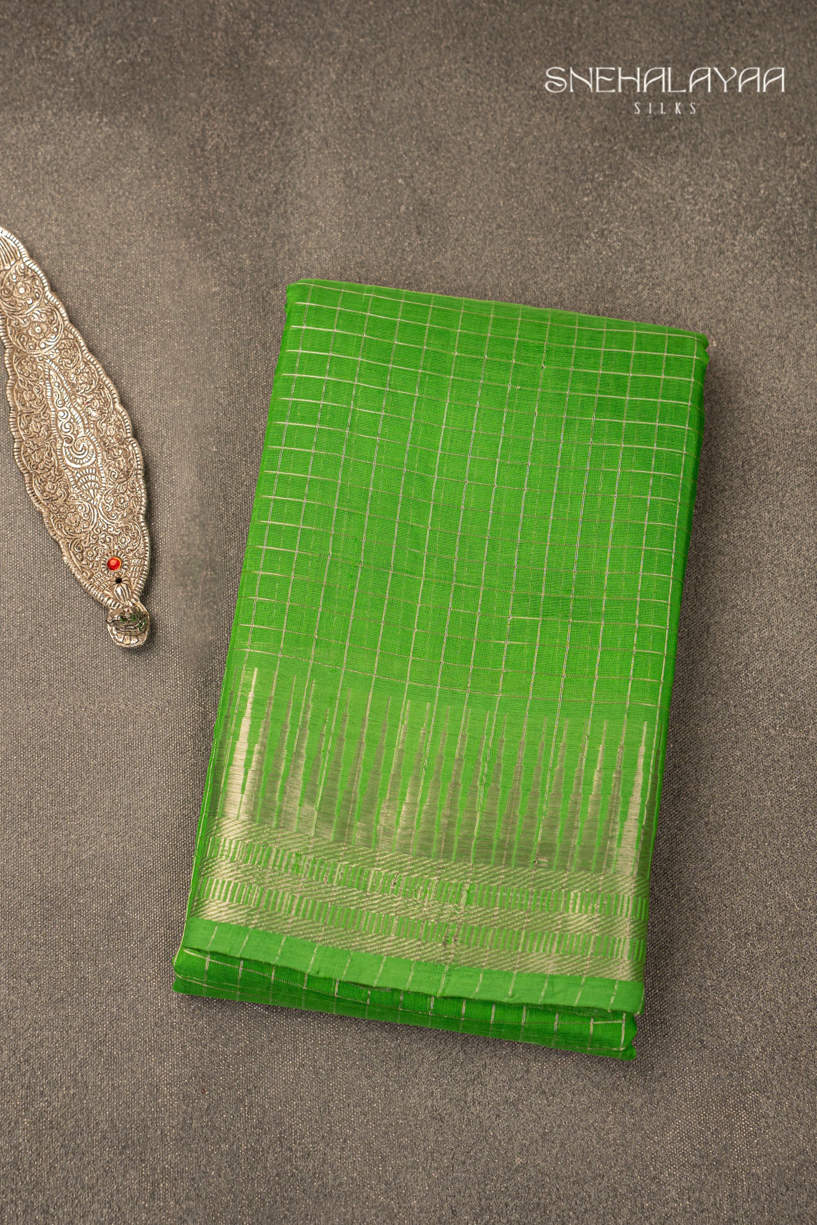 Parakeet Green Mangalgiri Silk Saree