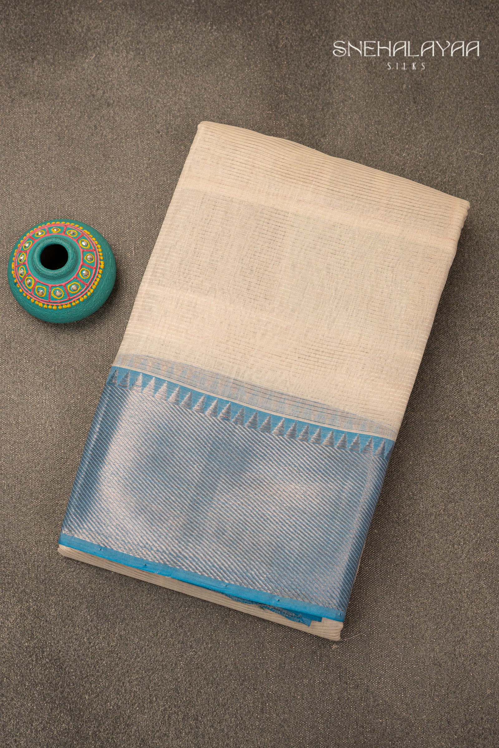 White Mangalgiri Silk Saree