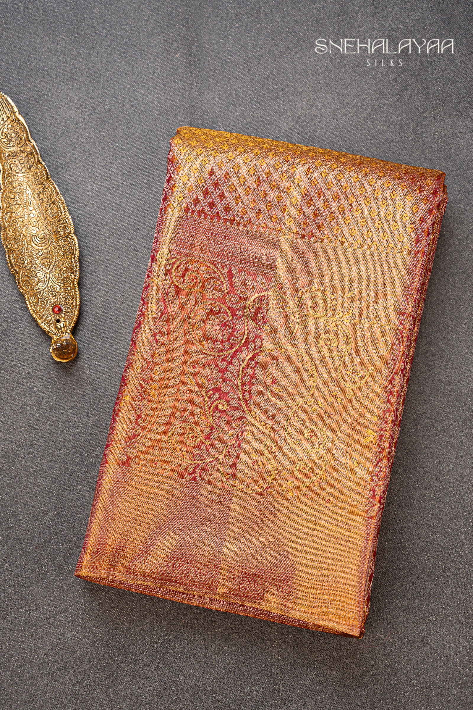 Dual Tone Kancheevaram Silk Saree