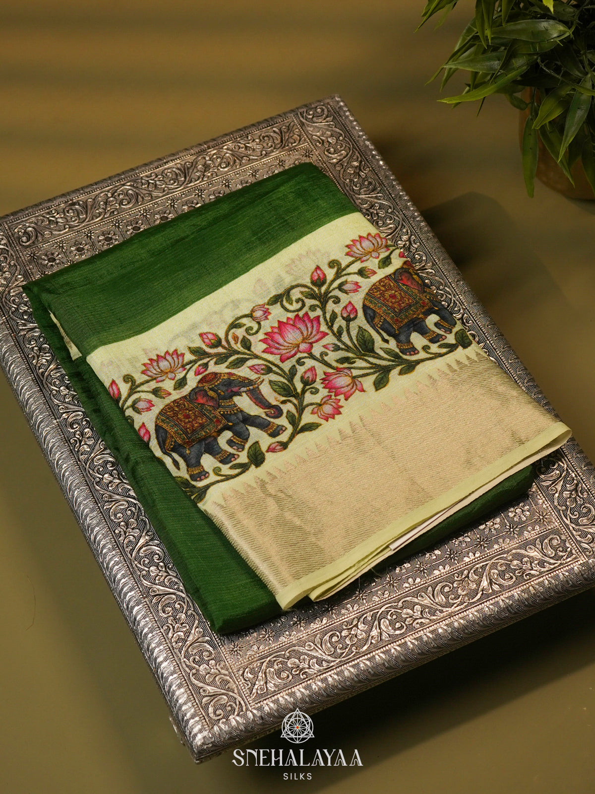 Green Mangalagiri Silk Cotton Saree with Printed Border