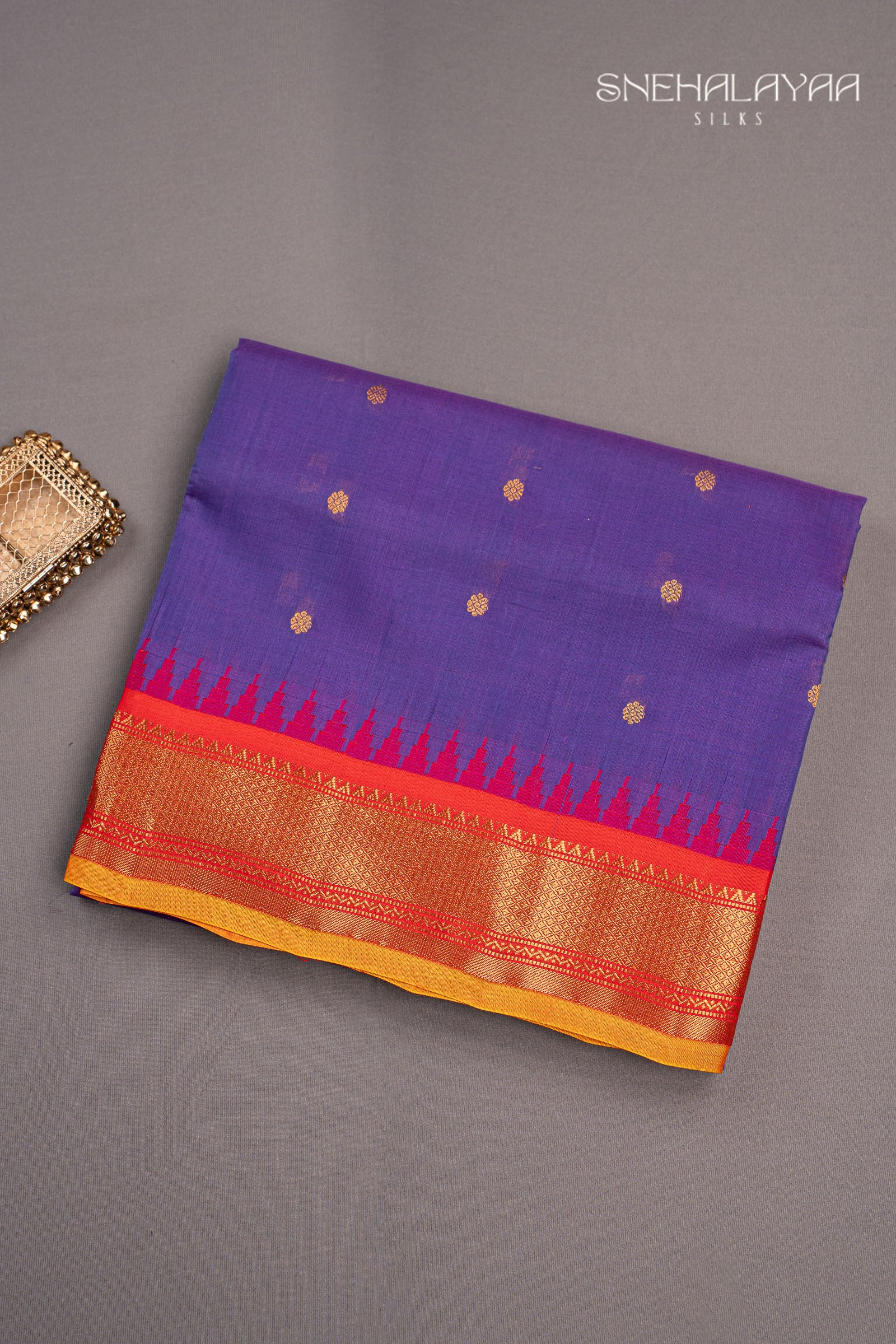 Violet Gadwal Silk Cotton Saree