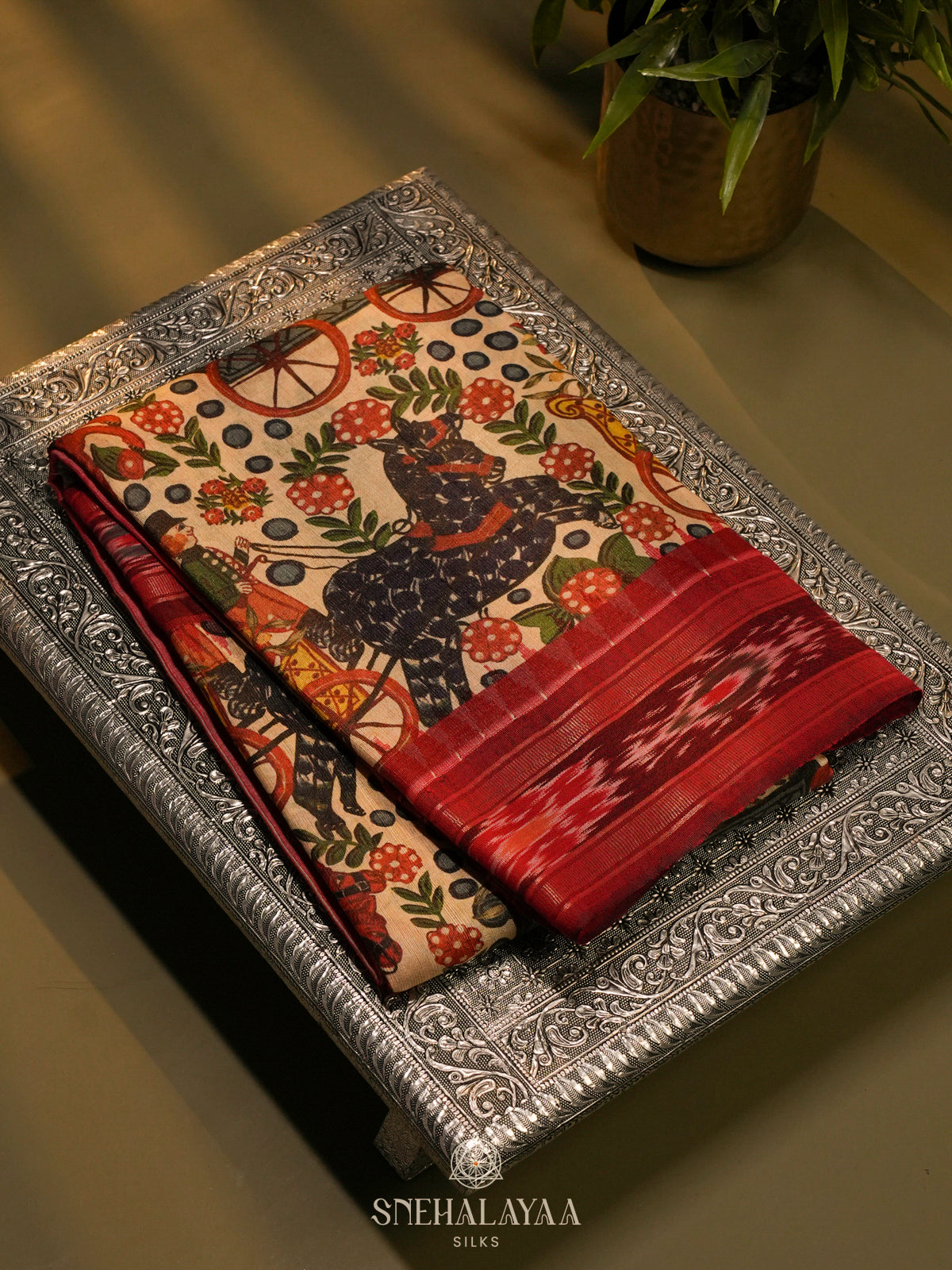 Beige Munga Tussar Saree