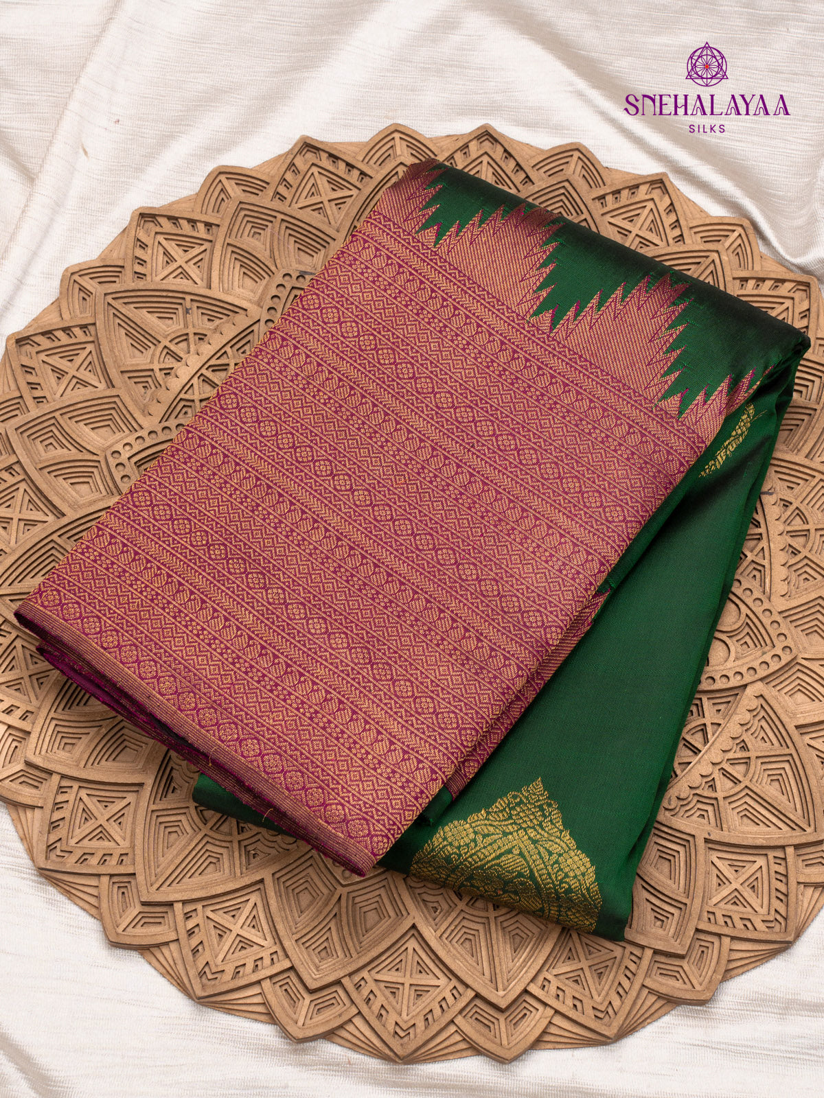 Bottle Green Kanjivaram Silk Saree