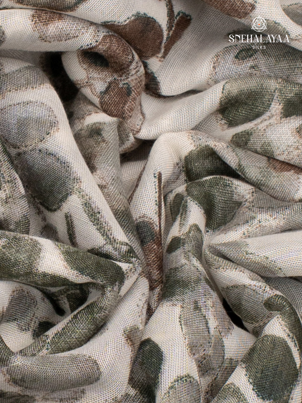 Off White Dola Silk Saree