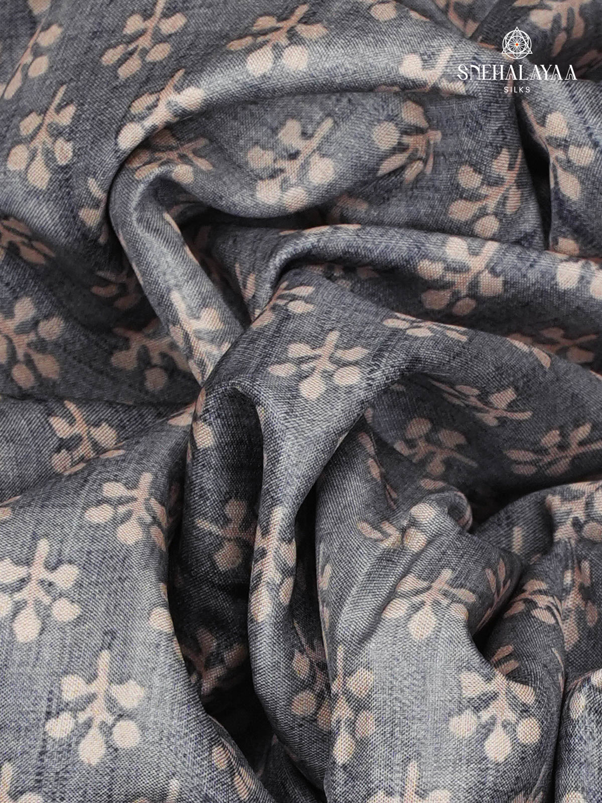 Grey Floral Printed Tussar Saree