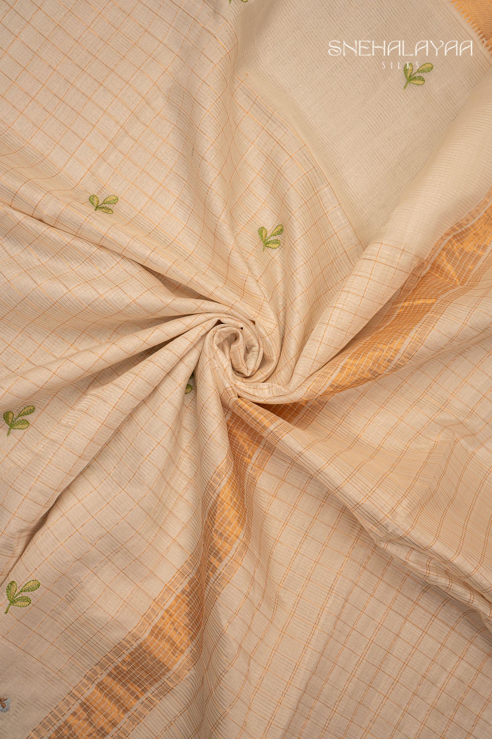 Off White Mangalgiri Embroidery Saree