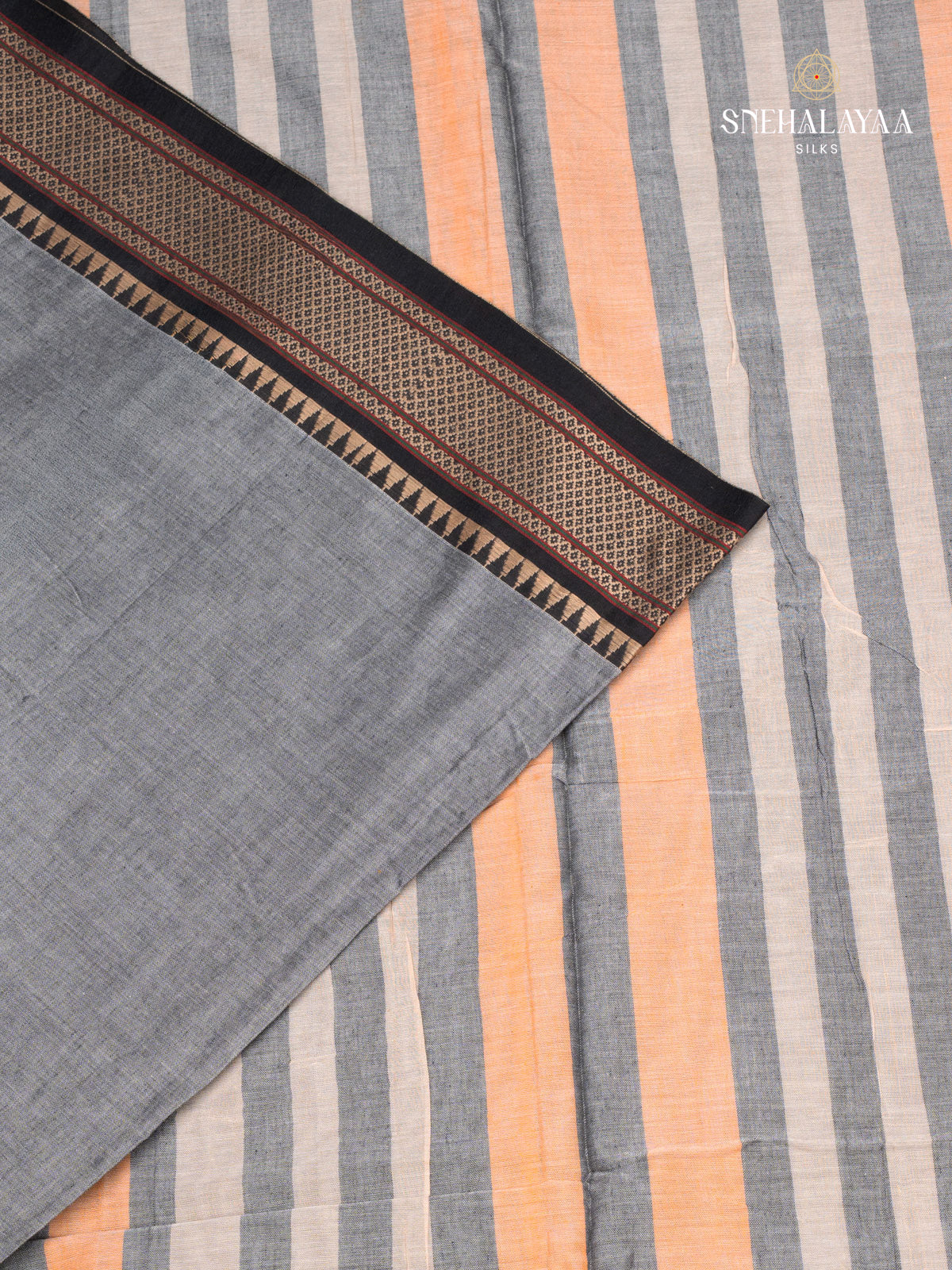 Grey Narayanpet Cotton Saree