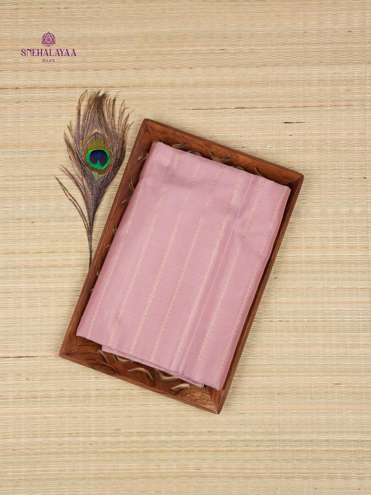 Pale Pink Borderless Kanjivaram Soft Silk Saree