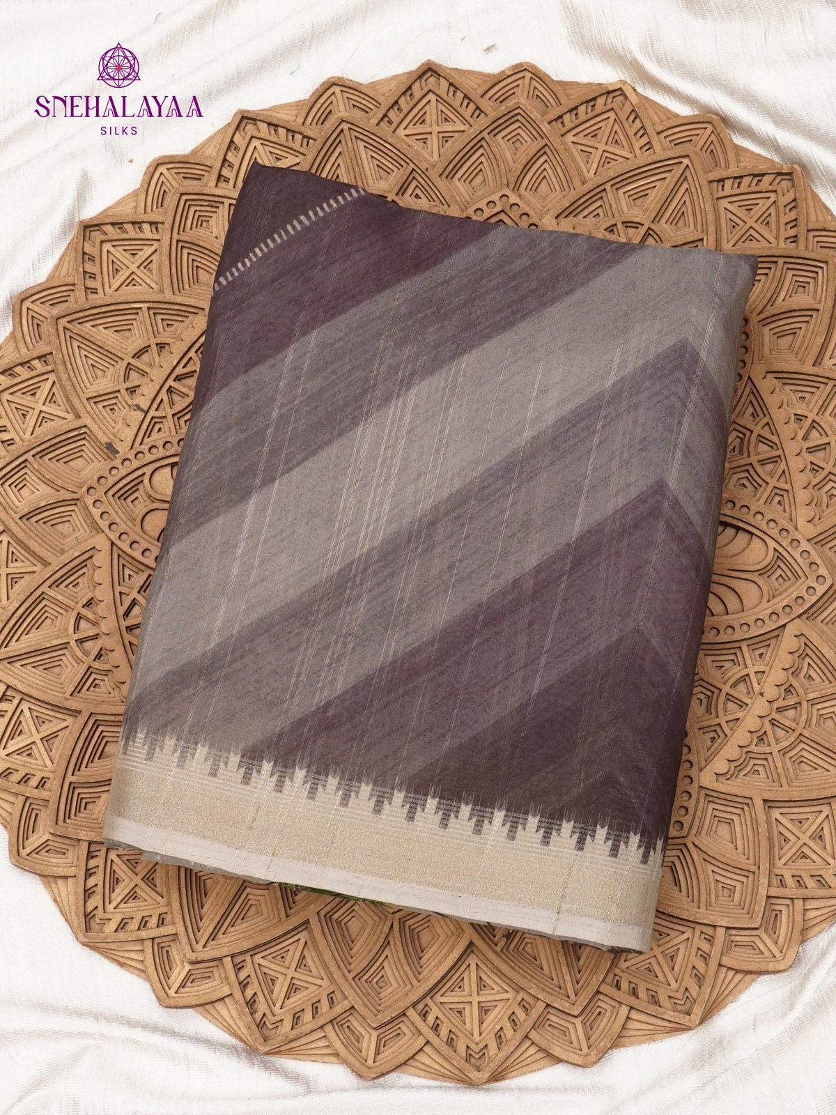 Grey Floral Printed Tussar Saree