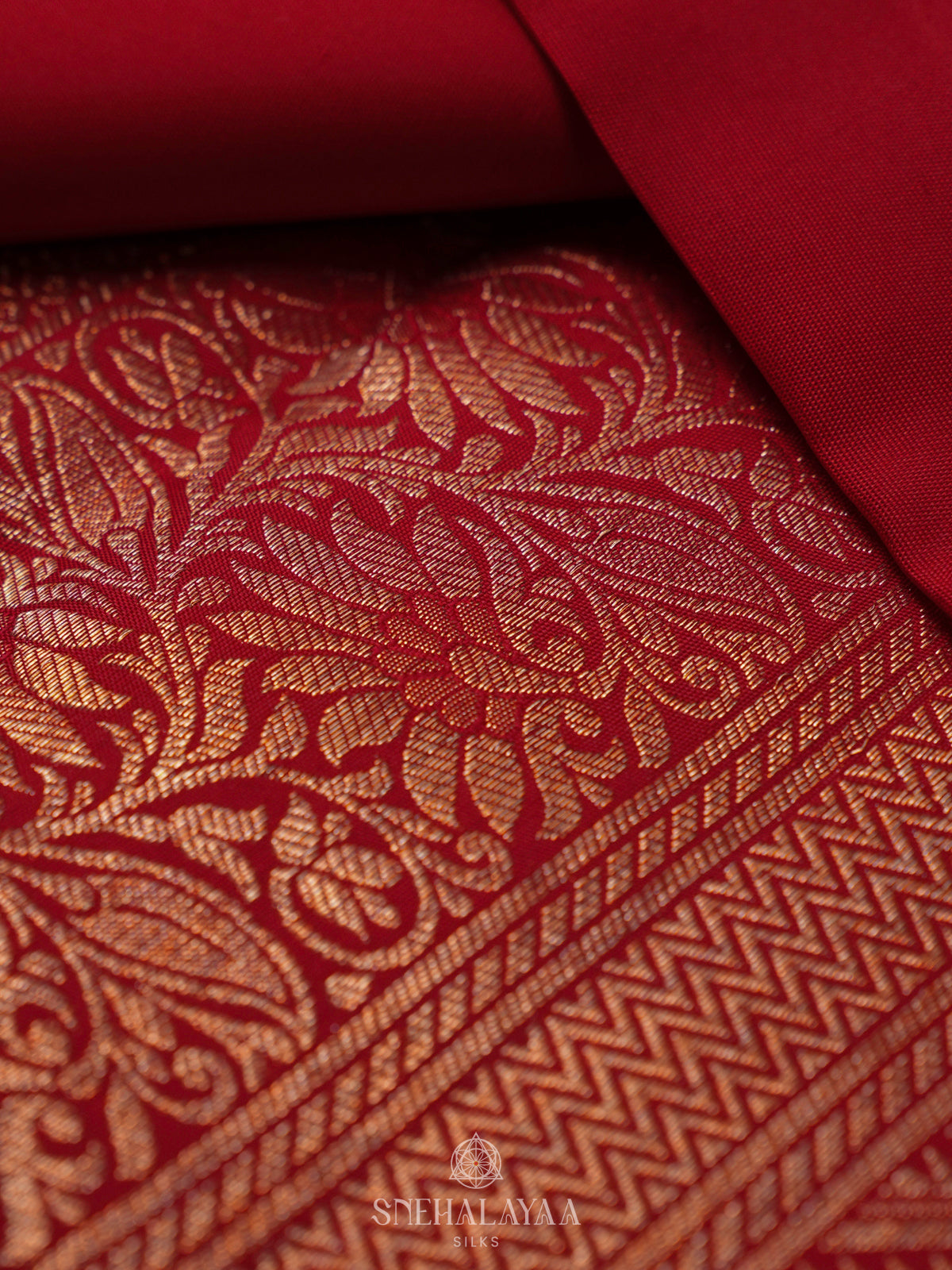 Red kanjivaram Silk Saree