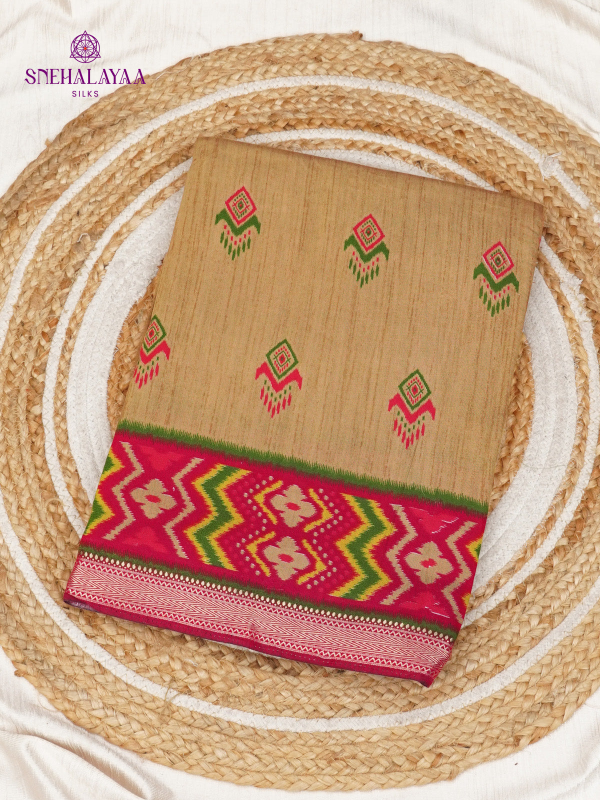 Beige With Rani Pink Border Munga Tussar Saree