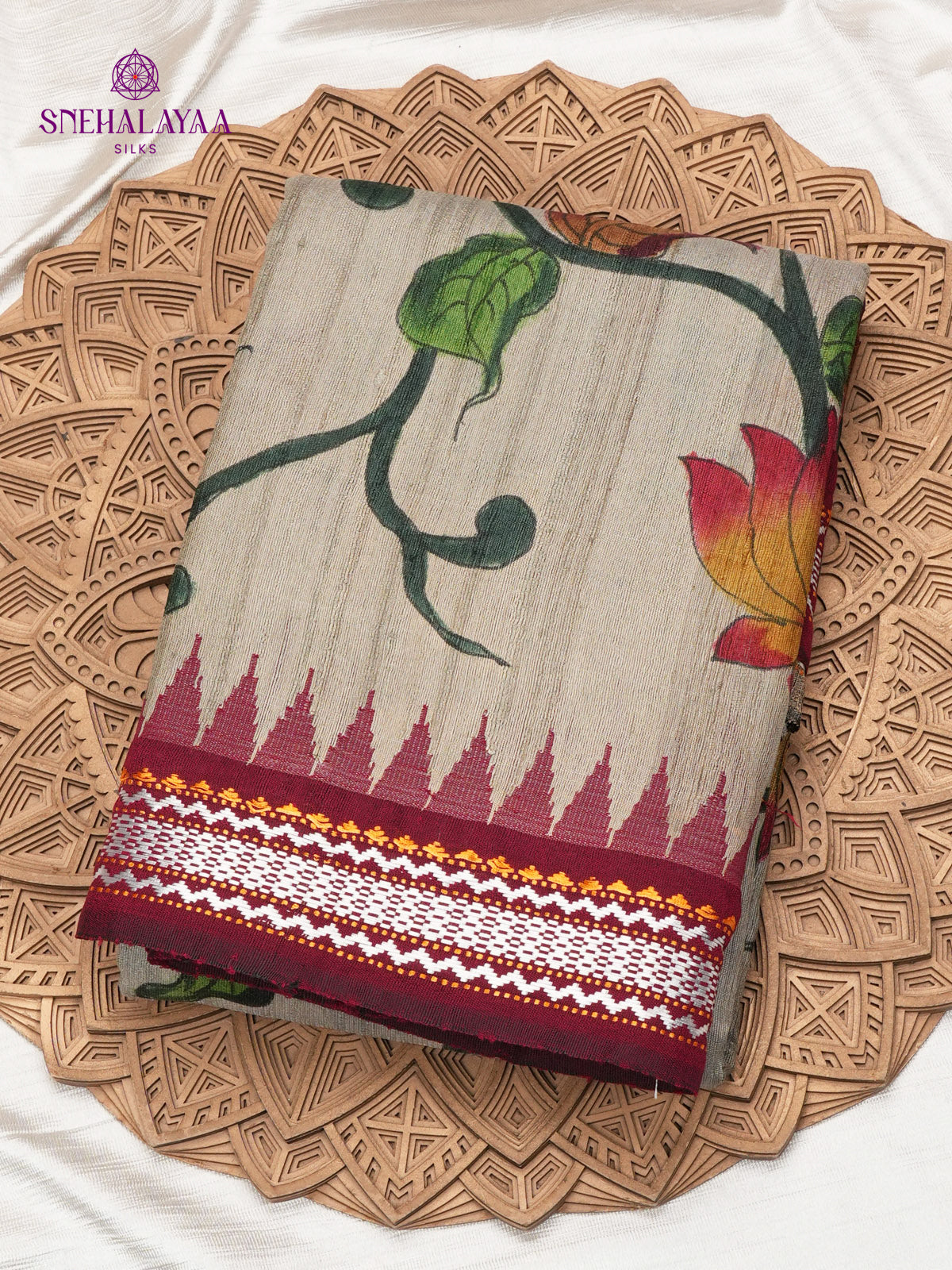 Offwhite Tusasr Silk Saree