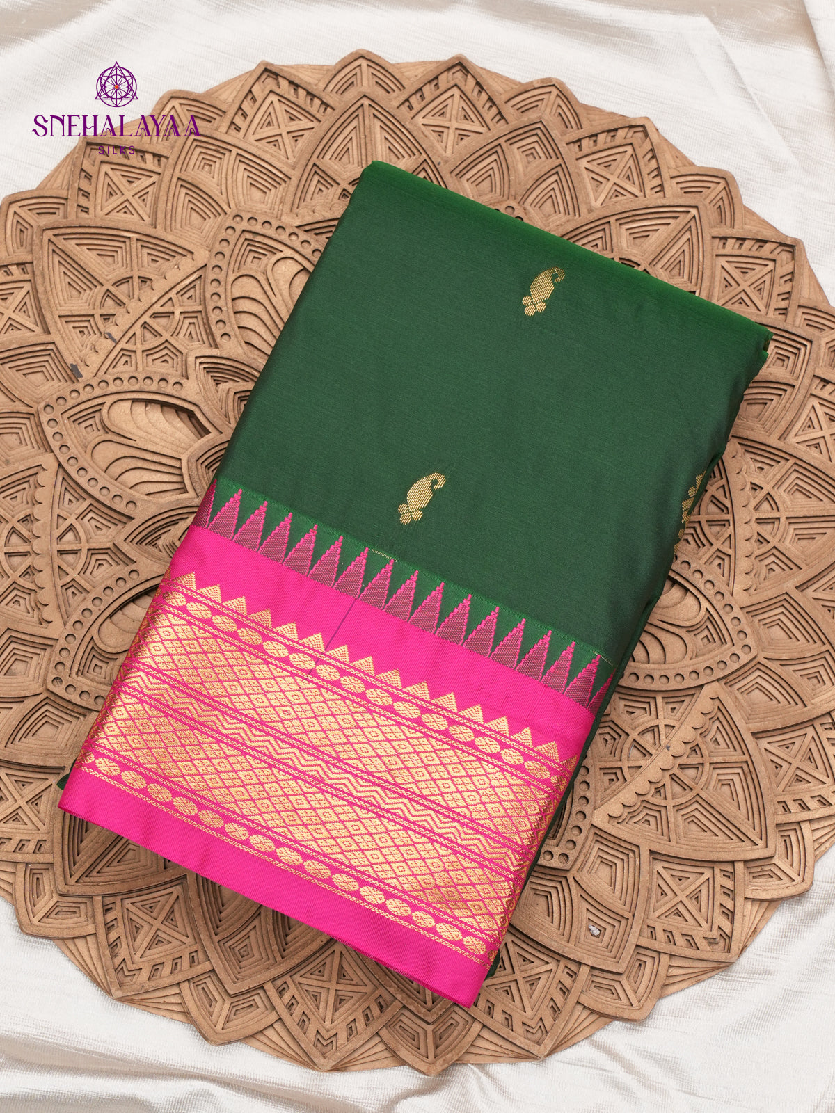 Forest Green Gadwal Silk Saree