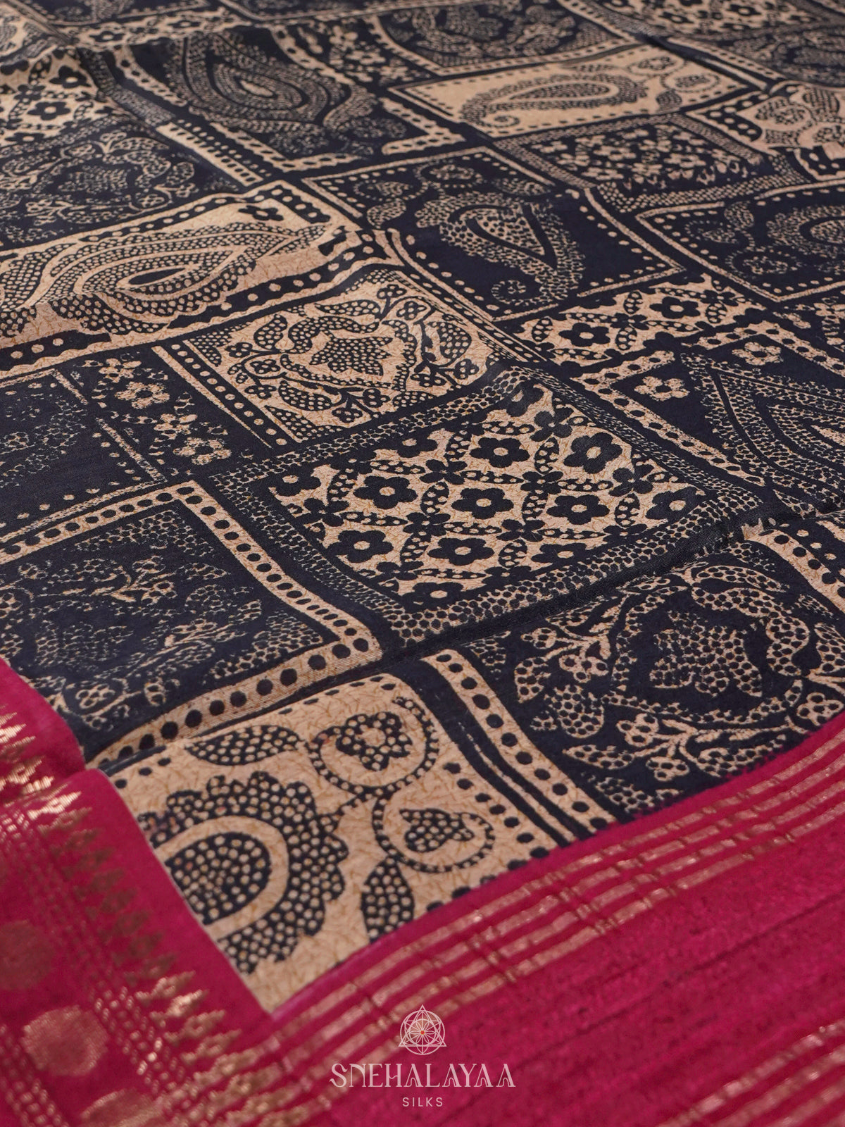 Navy Blue Munga Tussar Saree