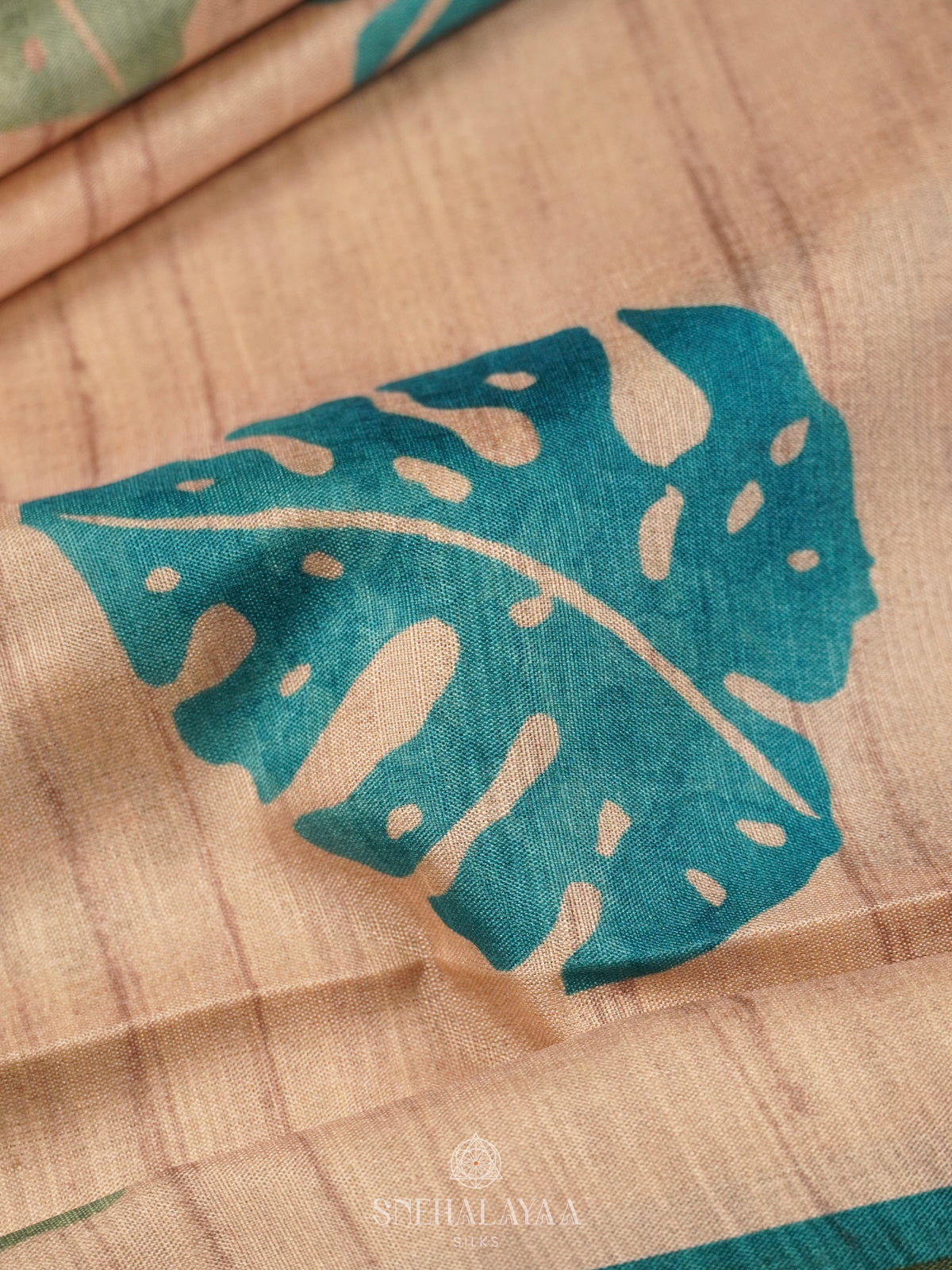 Beige Munga Tussar Saree