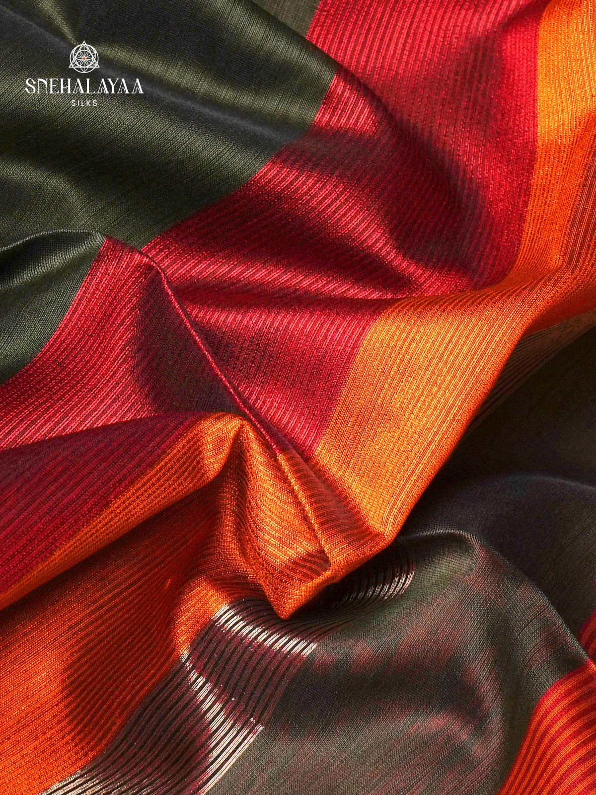 Olive Green Maheshwari Silk Cotton Saree