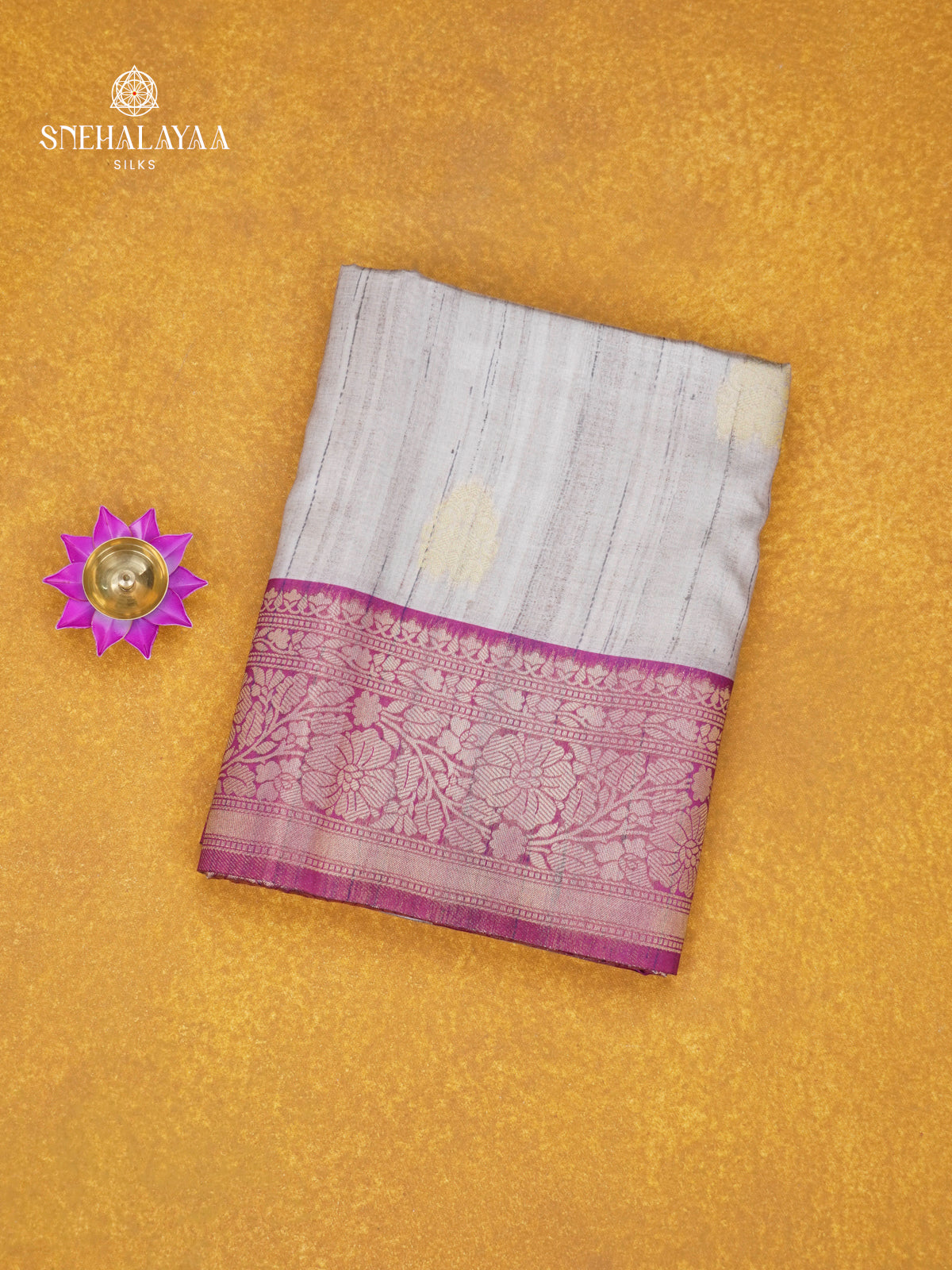 Grey Jute Saree