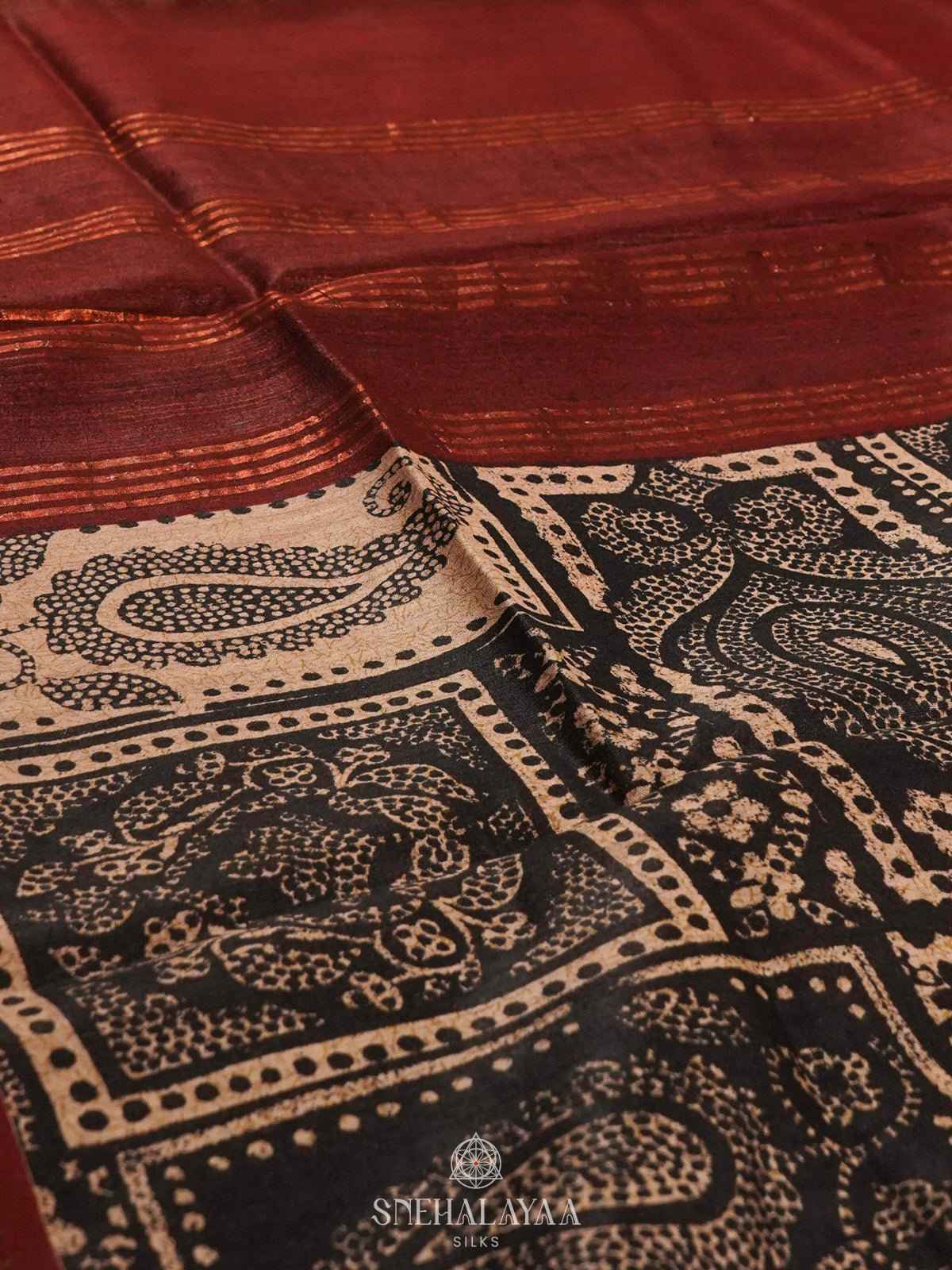 Beige Munga Tussar Saree
