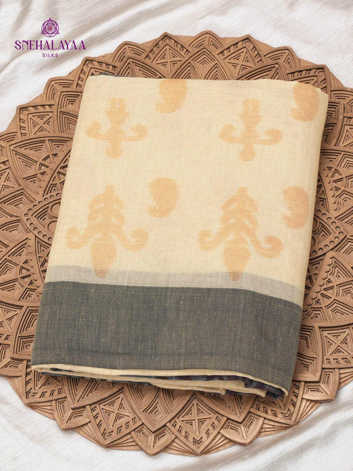 Cream Khadi Cotton Saree