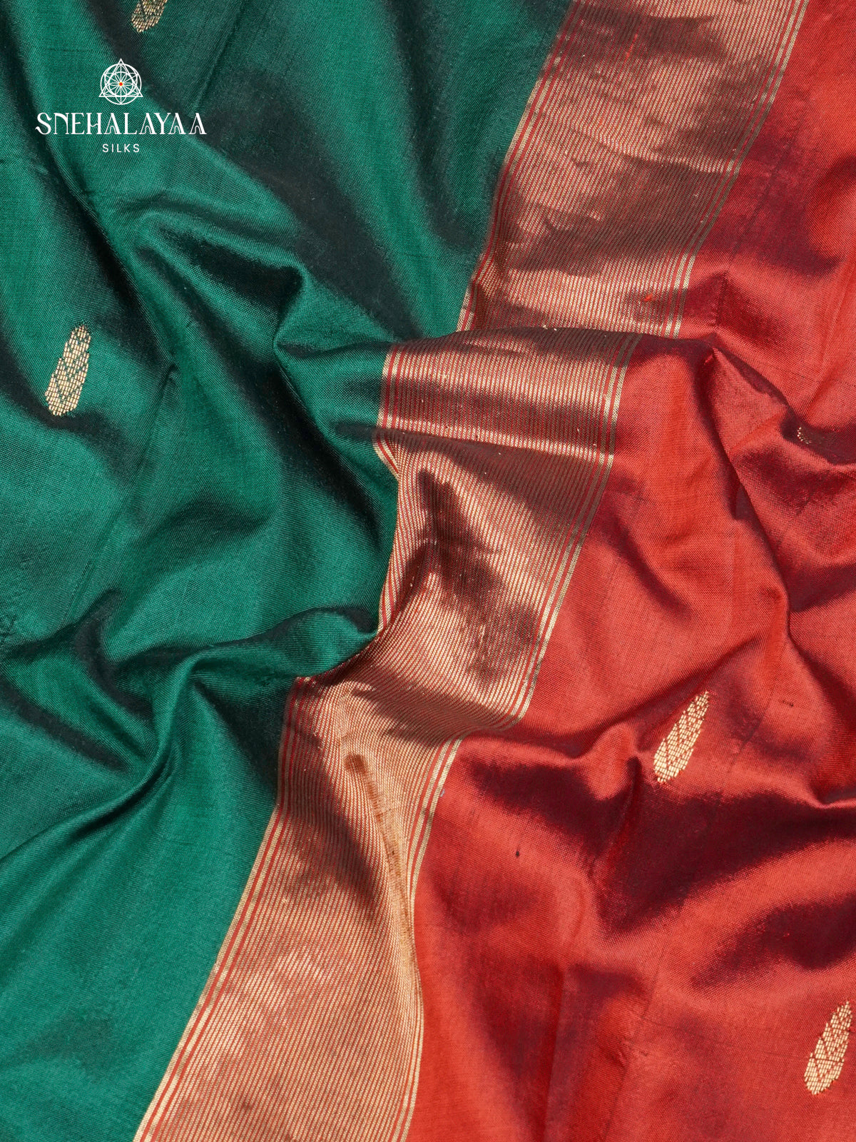 Bottle Green Maheshwari Mulbary Silk Saree