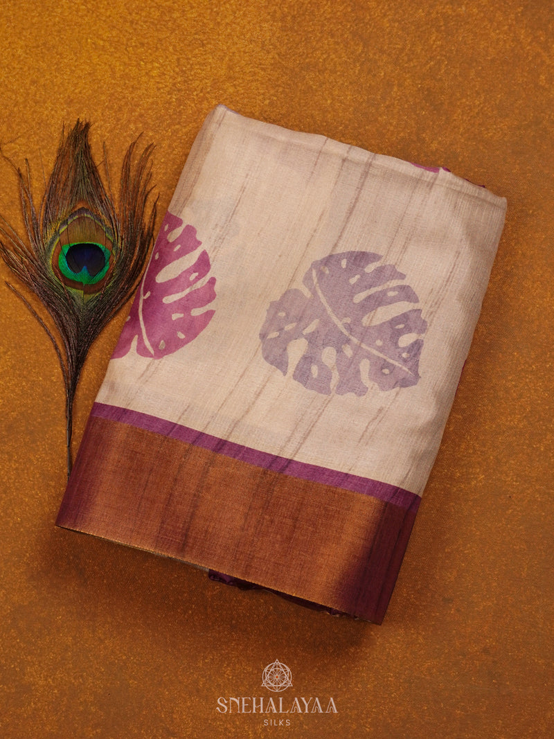 Beige Munga Tussar Saree