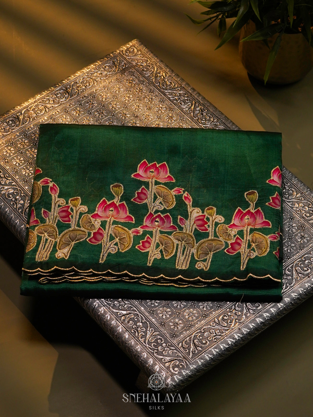 Green Mangalagiri Silk Embroidery Saree