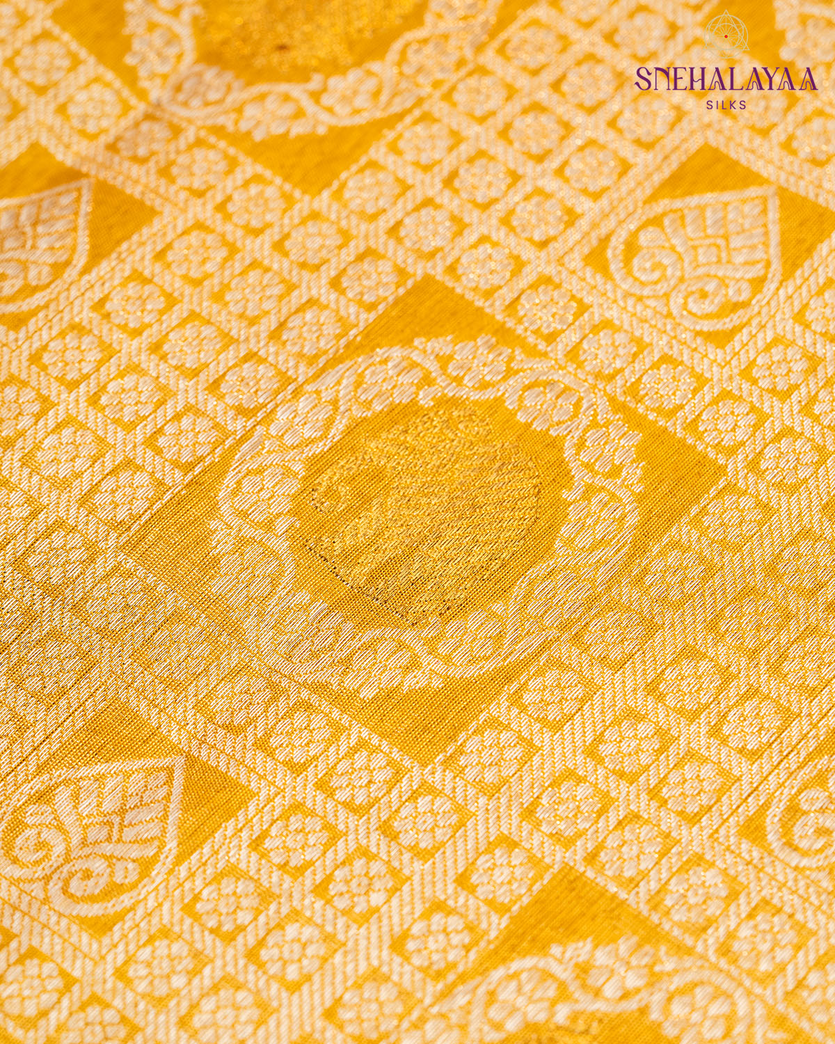 GOLDEN KANCHEEVARAM SILK