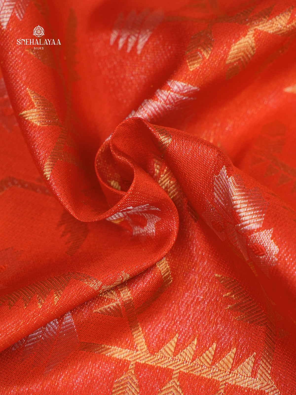 Vermilion Red Kanjivaram silk saree