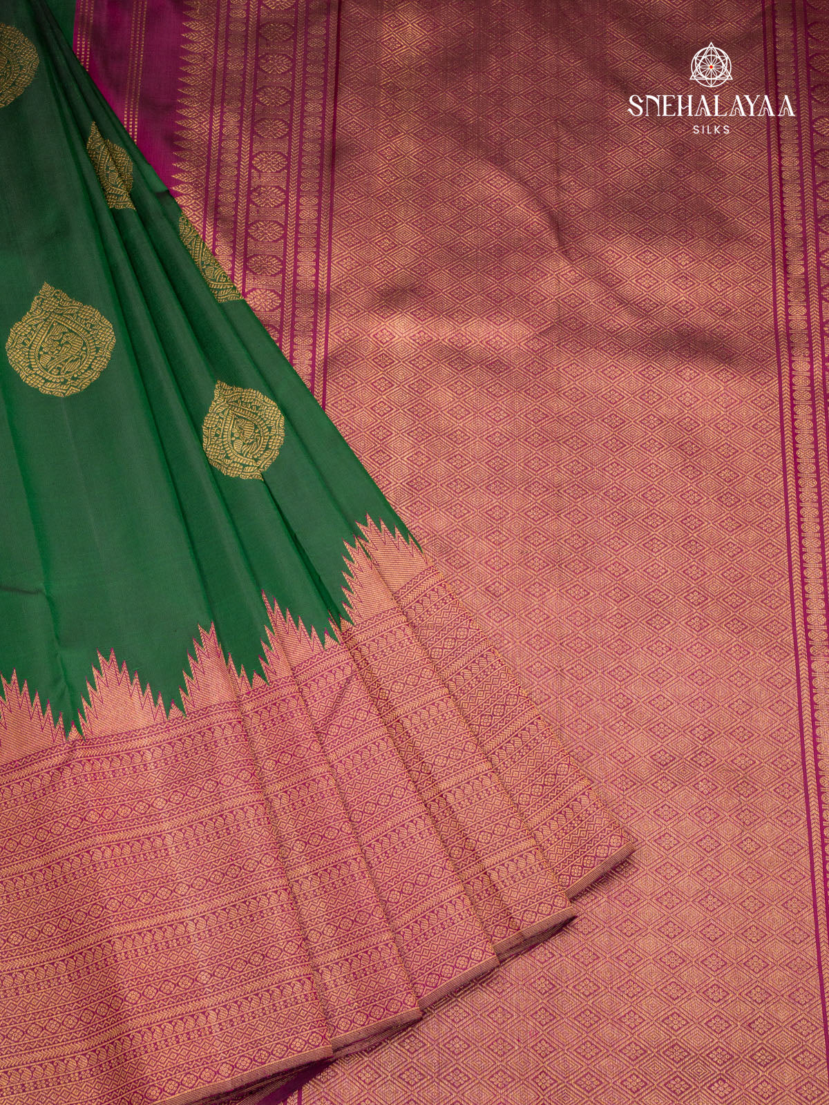 Bottle Green Kanjivaram Silk Saree
