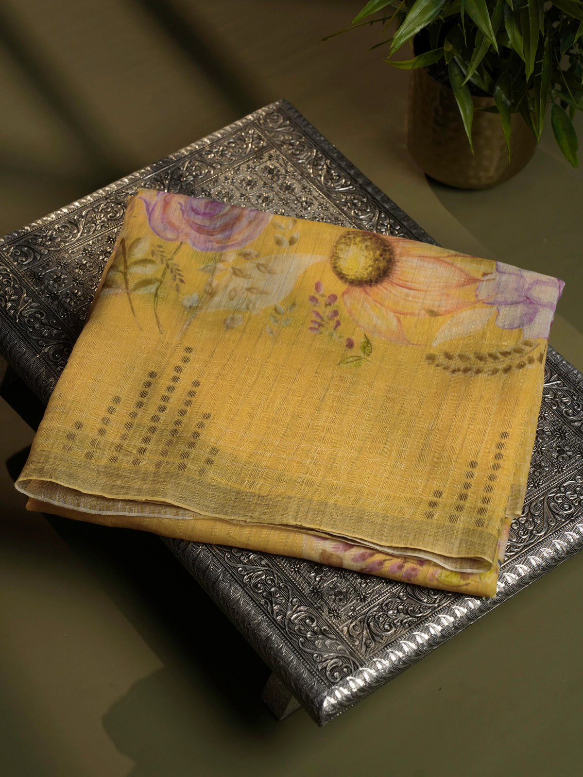 Pale Yellow Linen Kora Silk Saree