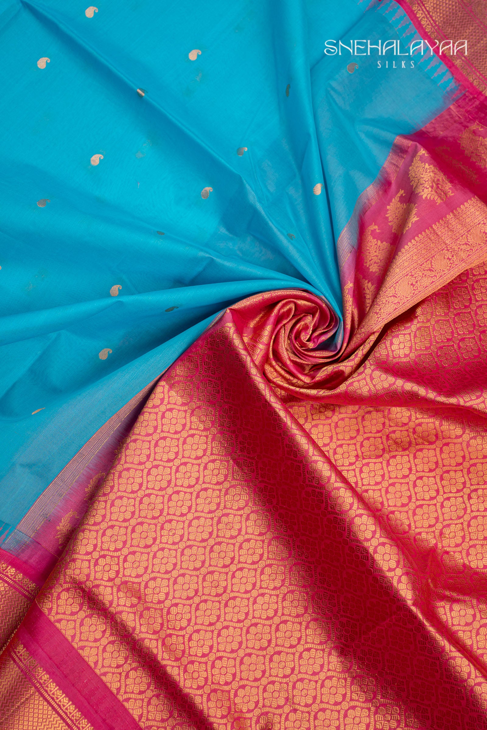 Sky Blue Gadwal Silk Cotton Saree
