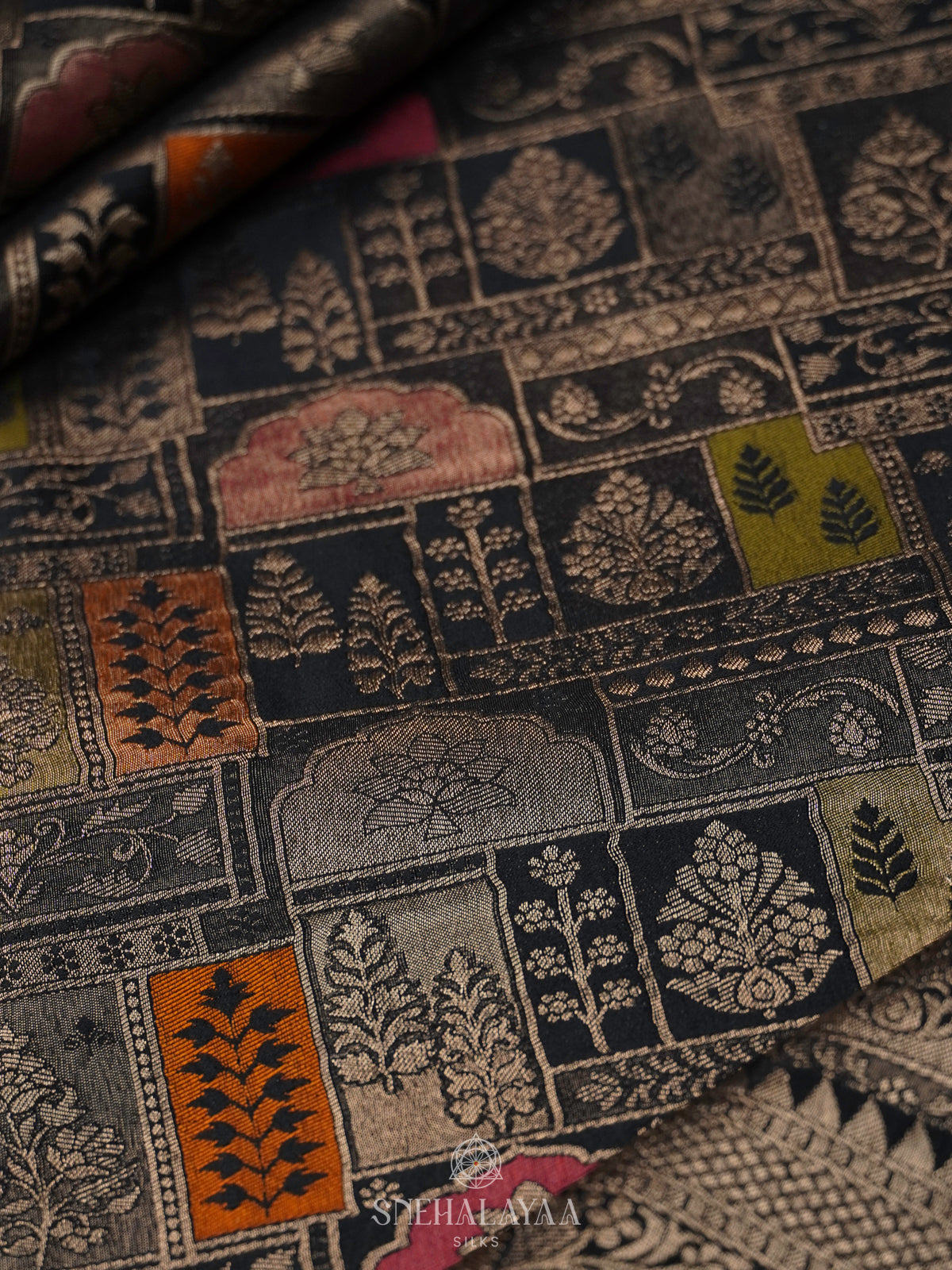 Black Banaras Silk Saree