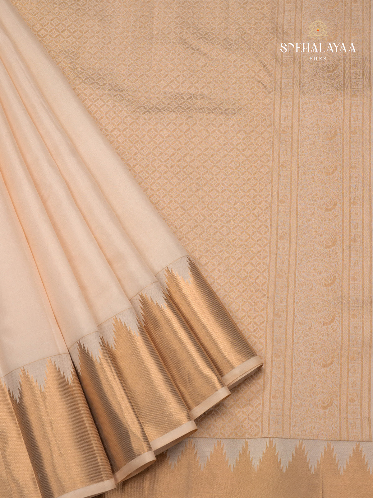 Off White Kanjivaram Silk Saree