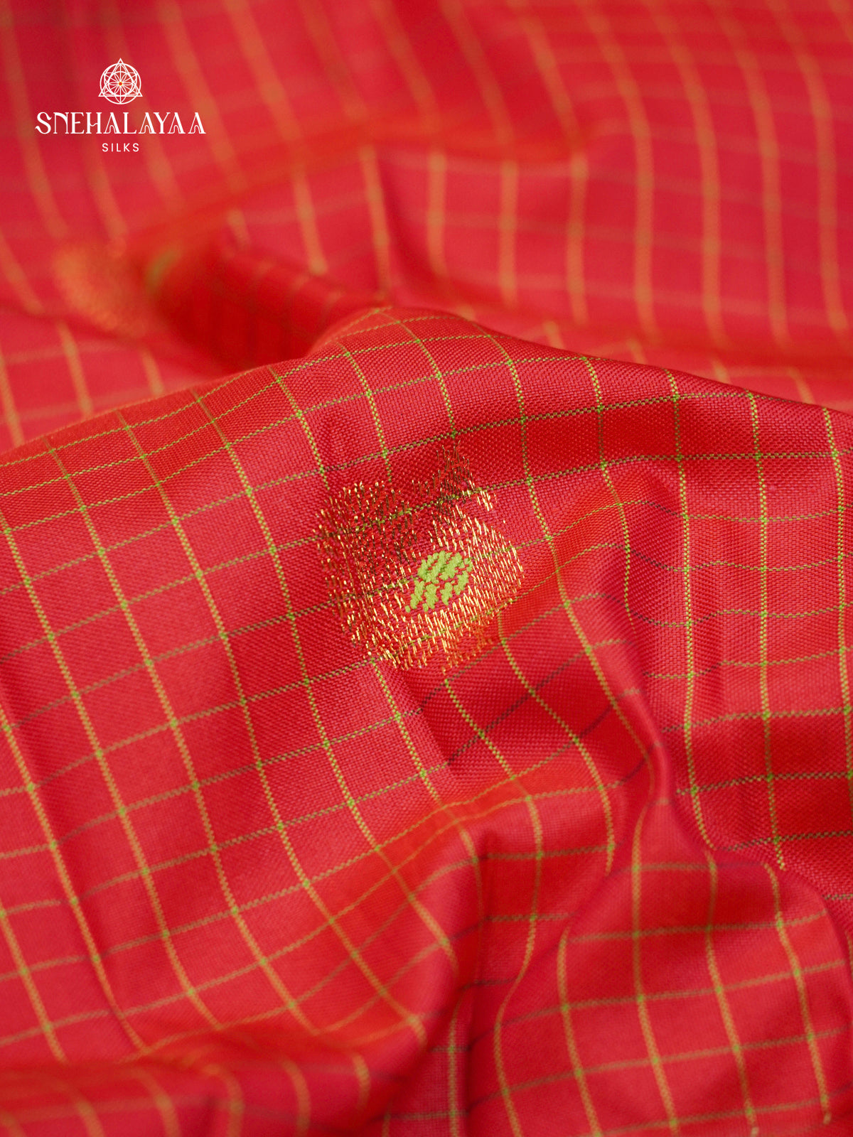 Red Gadwal Silk Saree