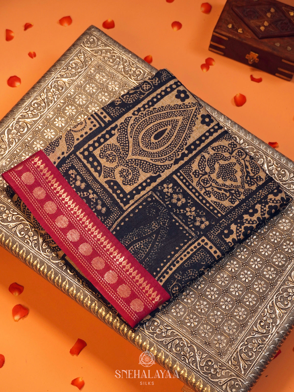 Navy Blue Munga Tussar Saree